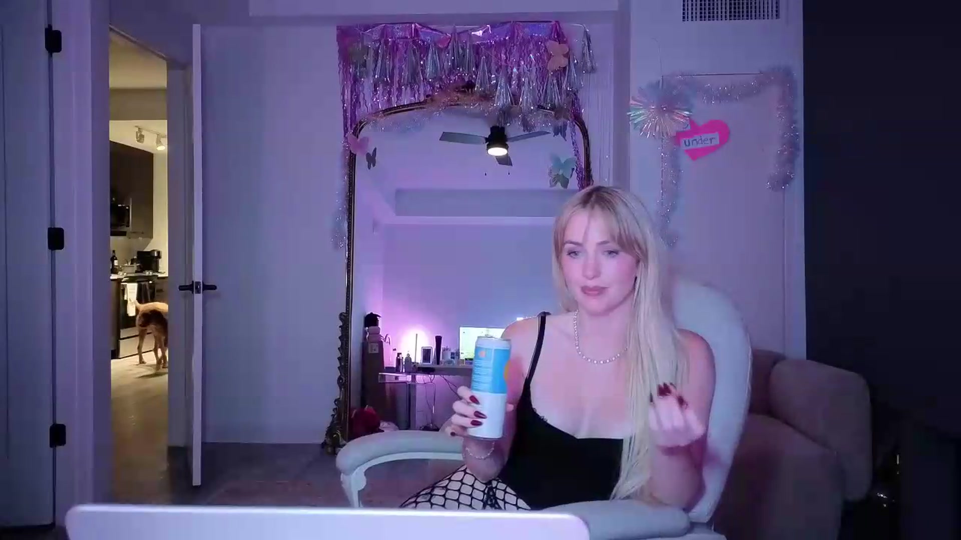 Gallery image thumbnail from Lunafayexo's myfreecams stream on, 08/01/2026, 06:10 image 7 of 20
