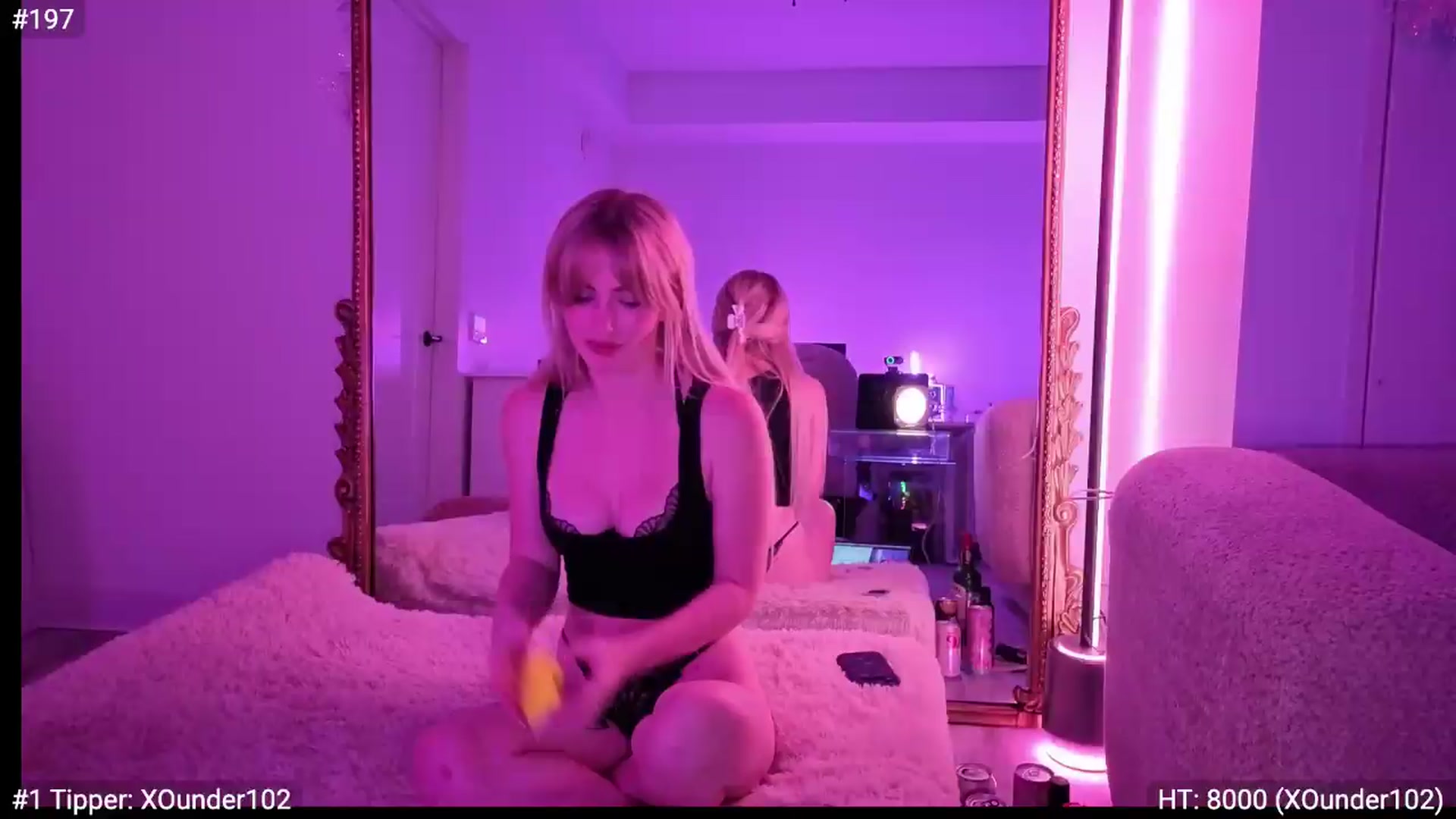Gallery image thumbnail from Lunafayexo's myfreecams stream on, 08/27/2026, 06:20 image 12 of 20