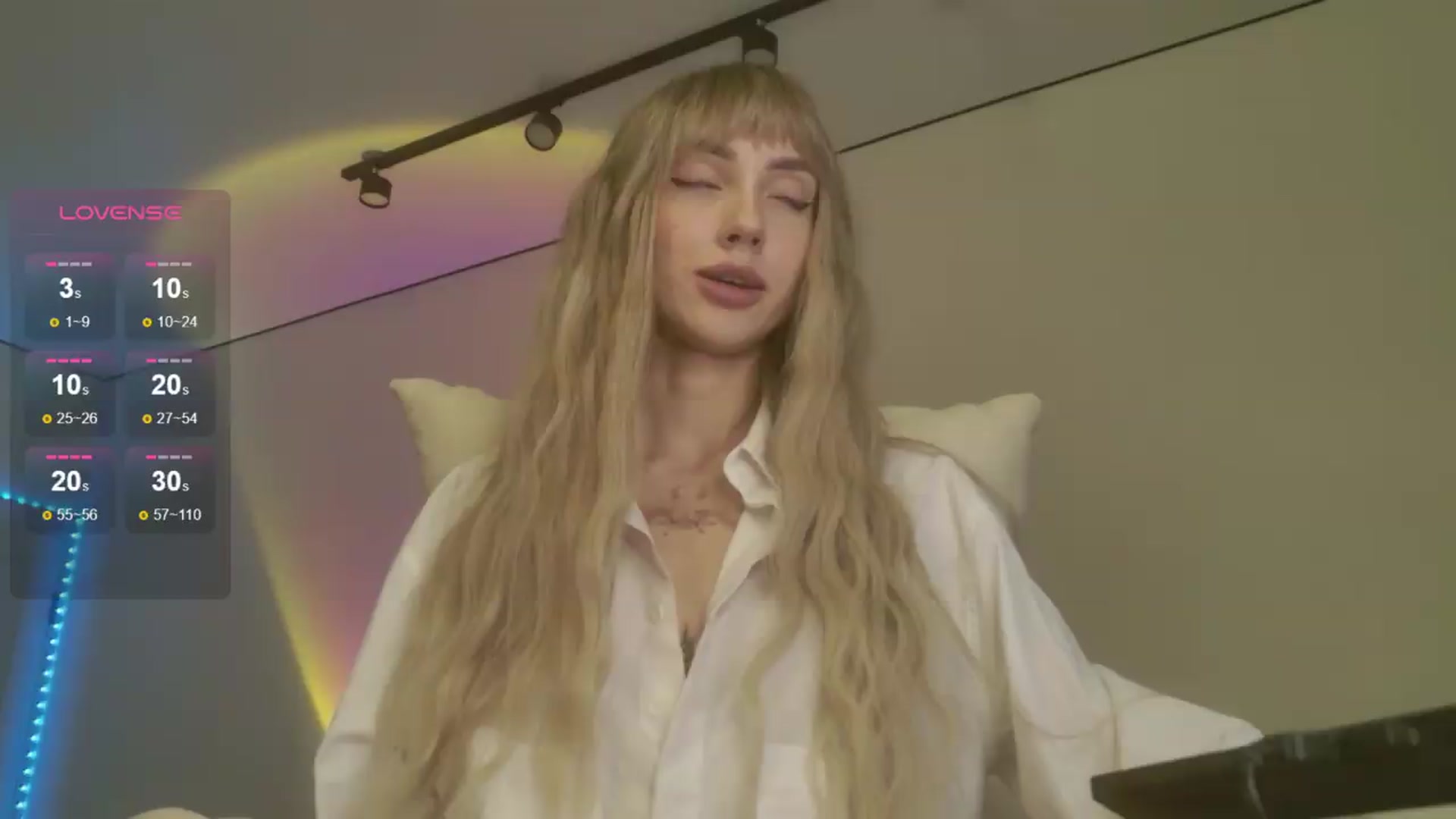 Gallery image thumbnail from Lunainnk's myfreecams stream on, 06/23/2026, 24:29 image 20 of 20
