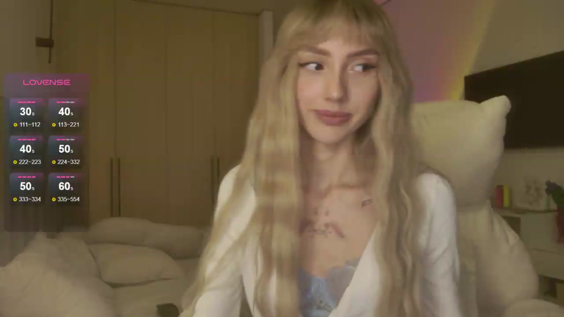 Gallery image thumbnail from Lunainnk's myfreecams stream on, 06/24/2026, 24:07 image 6 of 20