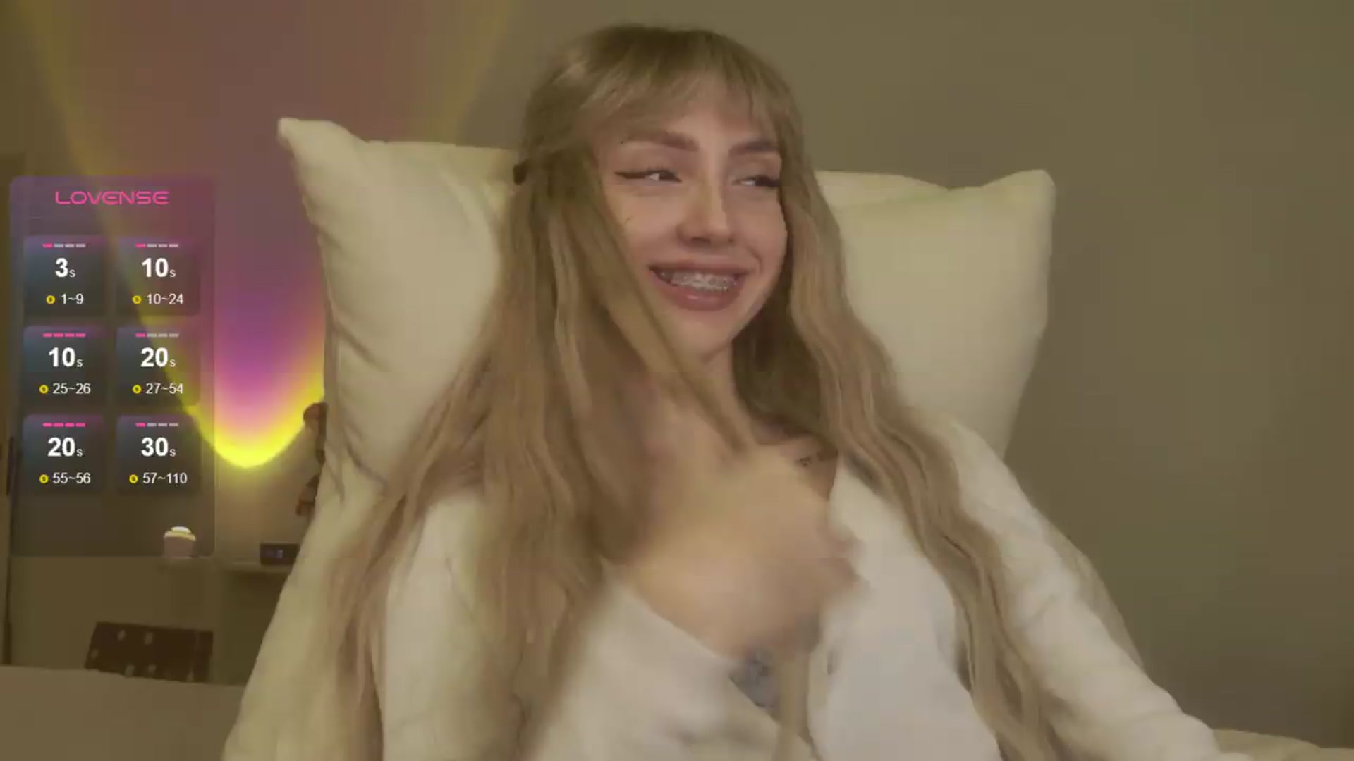 Gallery image thumbnail from Lunainnk's myfreecams stream on, 06/24/2026, 24:07 image 9 of 20