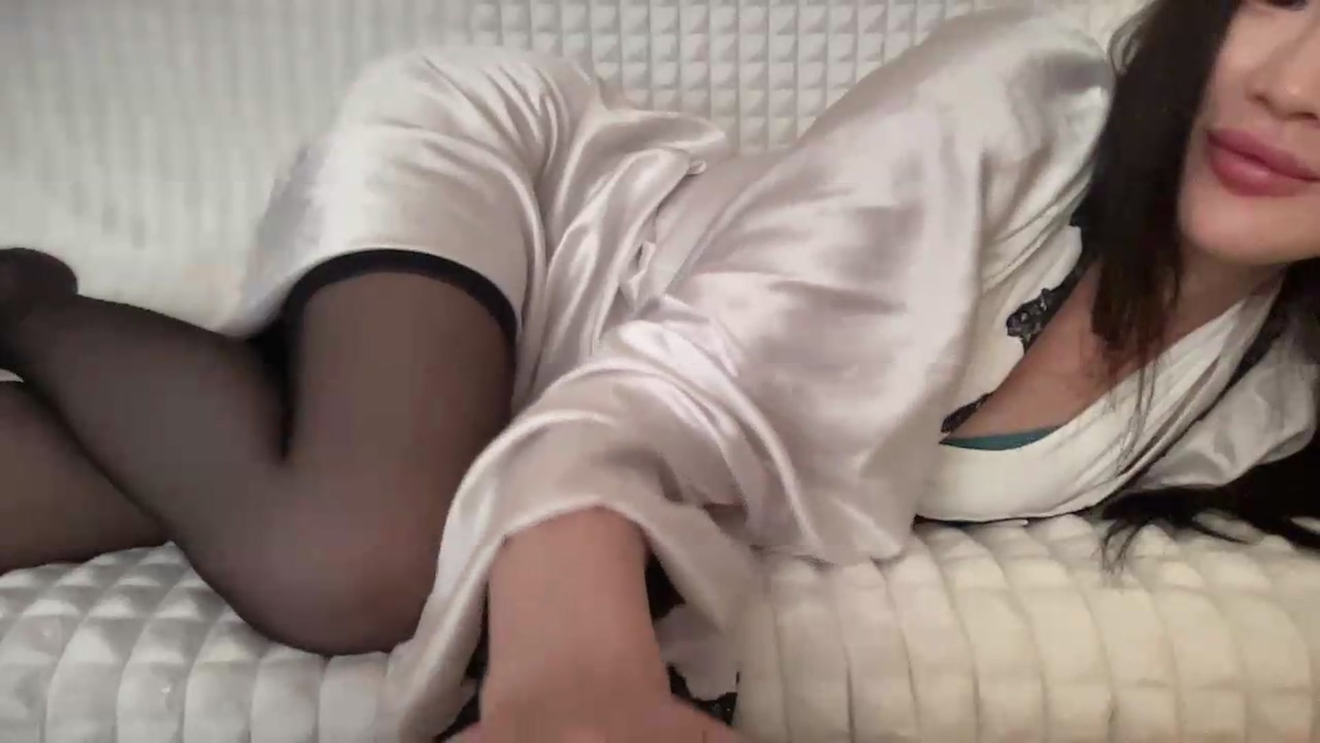 Gallery image thumbnail from Lunalapin's myfreecams stream on, 06/12/2026, 11:22 image 13 of 20
