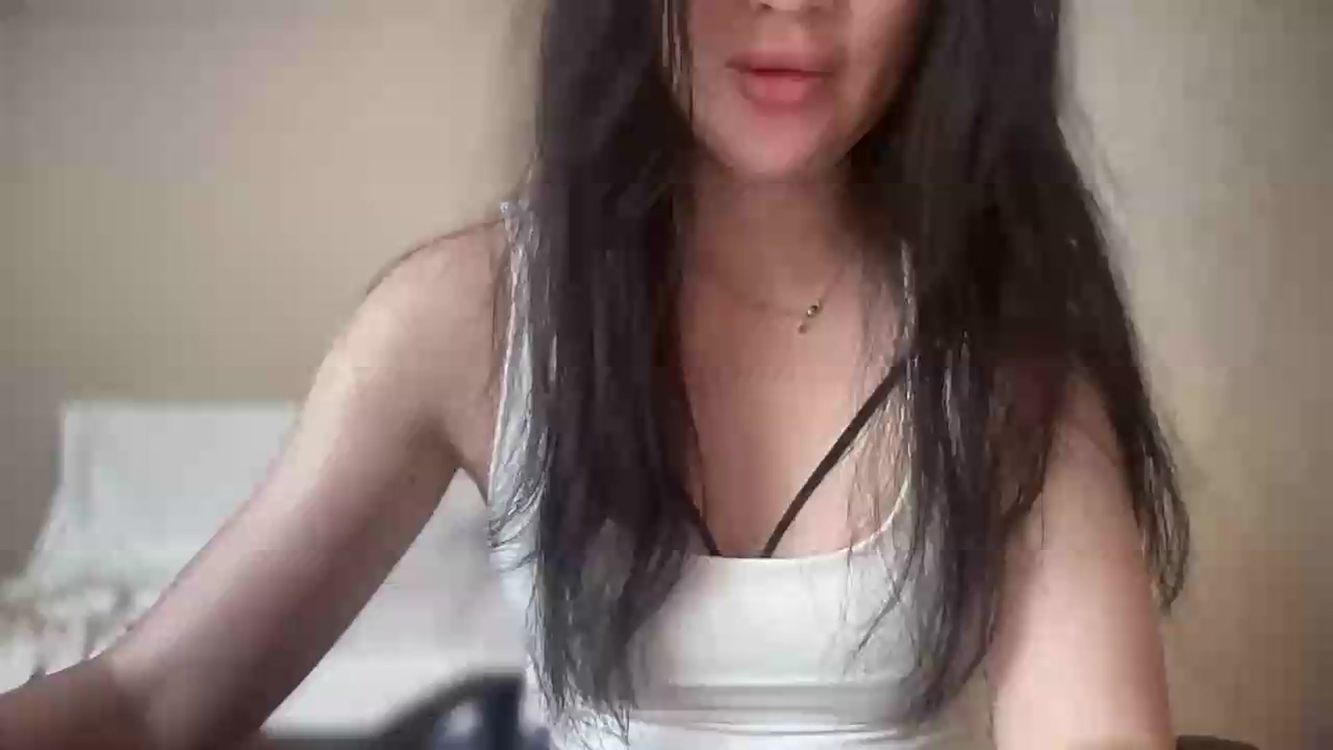 Gallery image thumbnail from Lunalapin's myfreecams stream on, 06/14/2026, 09:12 image 1 of 20