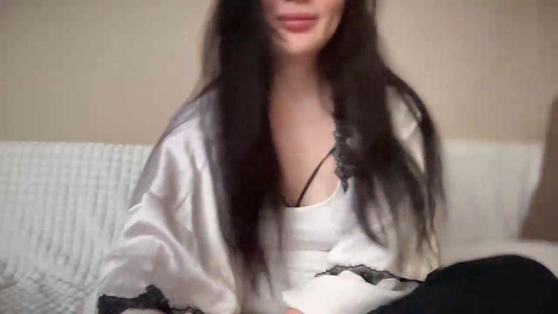 Gallery image thumbnail from Lunalapin's myfreecams stream on, 06/14/2026, 14:21 image 6 of 20
