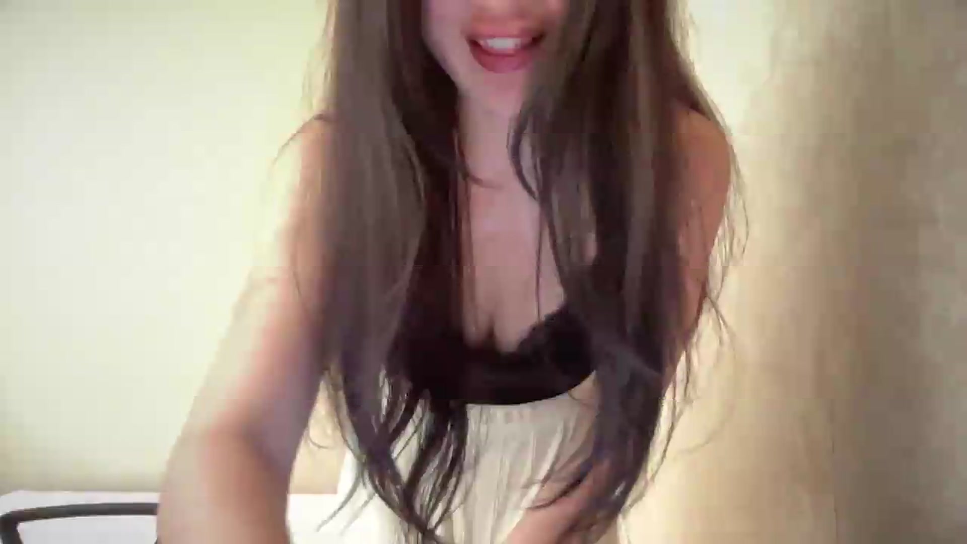 Gallery image thumbnail from Lunalapin's myfreecams stream on, 07/10/2026, 09:35 image 11 of 20