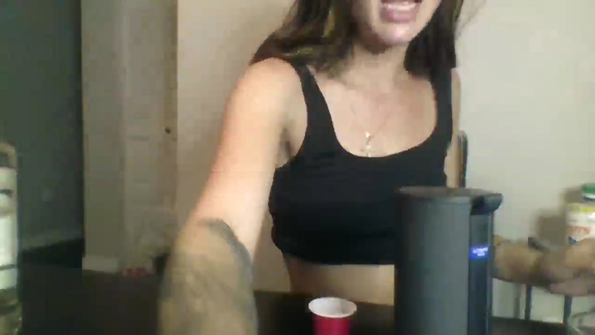Gallery image thumbnail from Lunalux's myfreecams stream on, 07/26/2025, 08:34 image 7 of 20