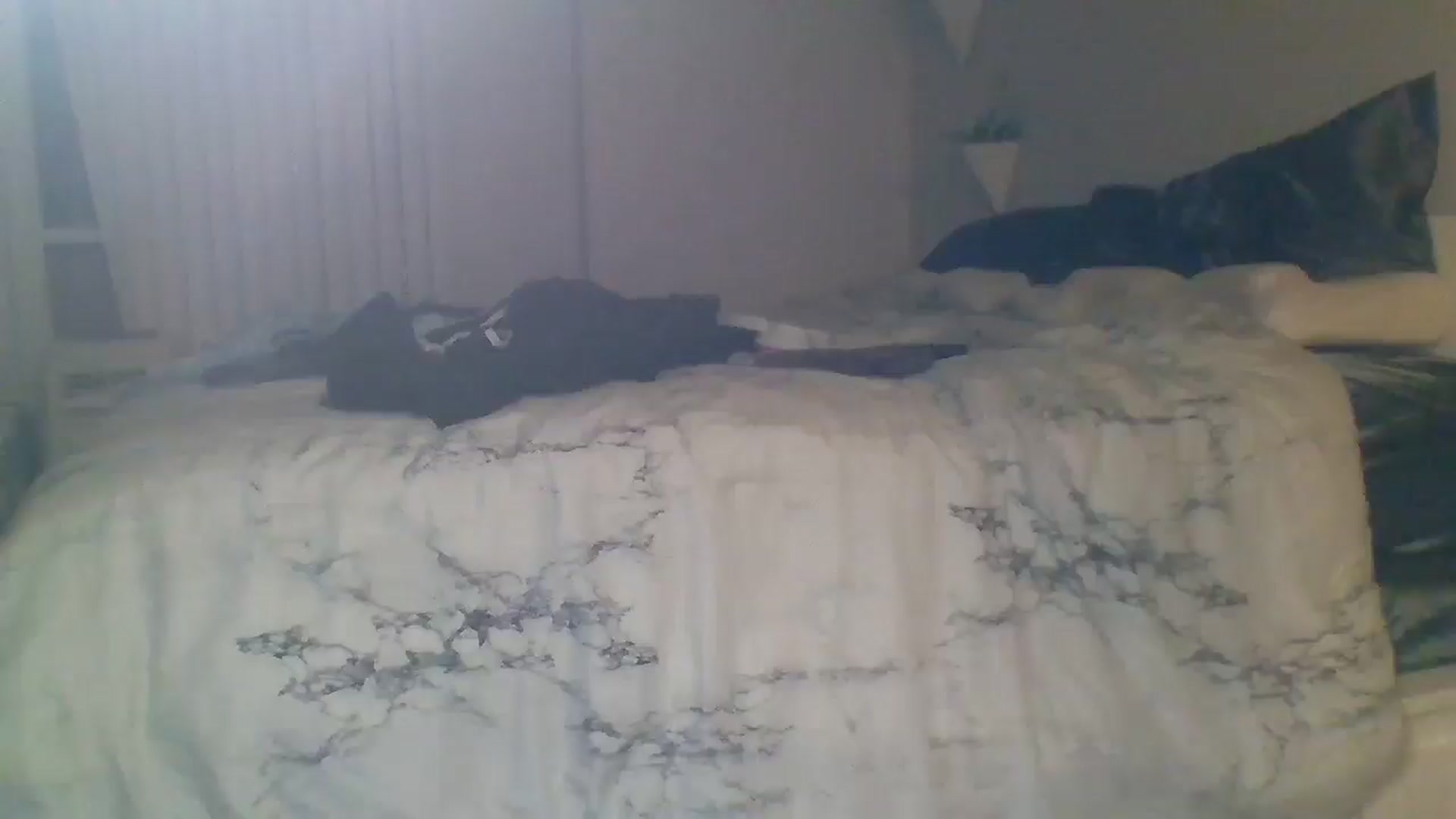 Gallery image thumbnail from Lunalux's myfreecams stream on, 09/13/2025, 10:06 image 19 of 20