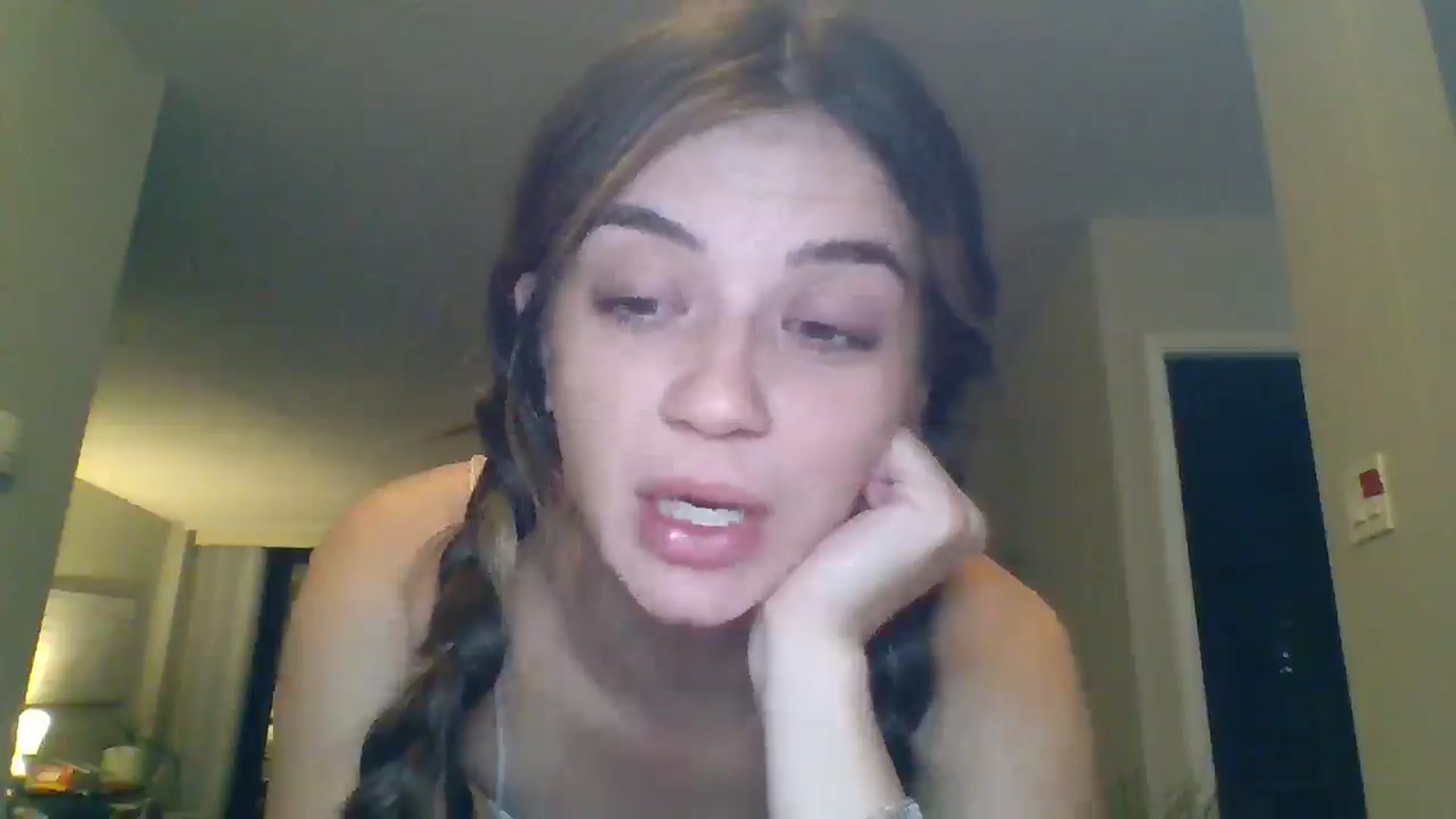 Gallery image thumbnail from Lunalux's myfreecams stream on, 10/23/2025, 05:41 image 19 of 20