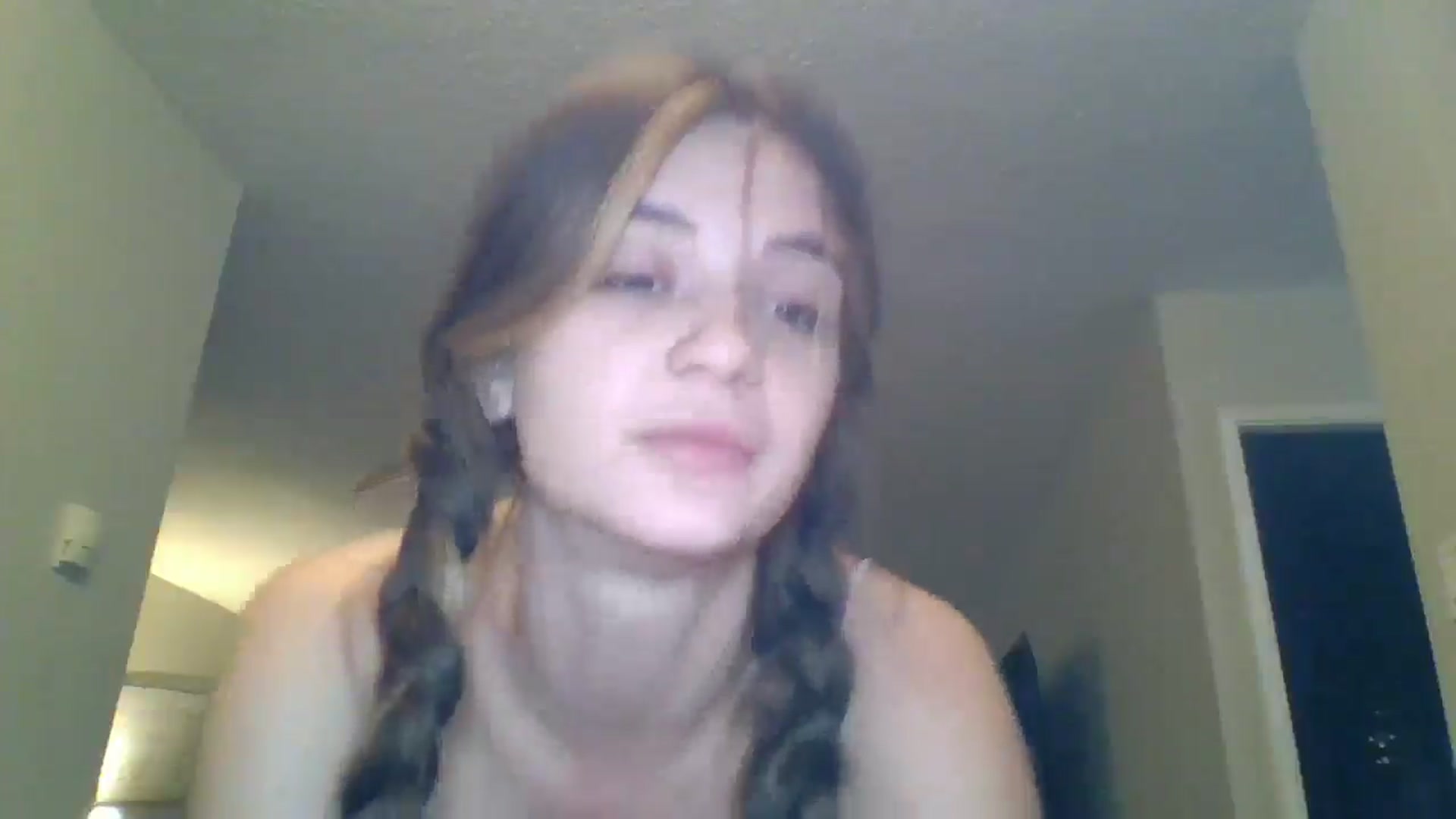 Gallery image thumbnail from Lunalux's myfreecams stream on, 10/23/2025, 05:41 image 5 of 20