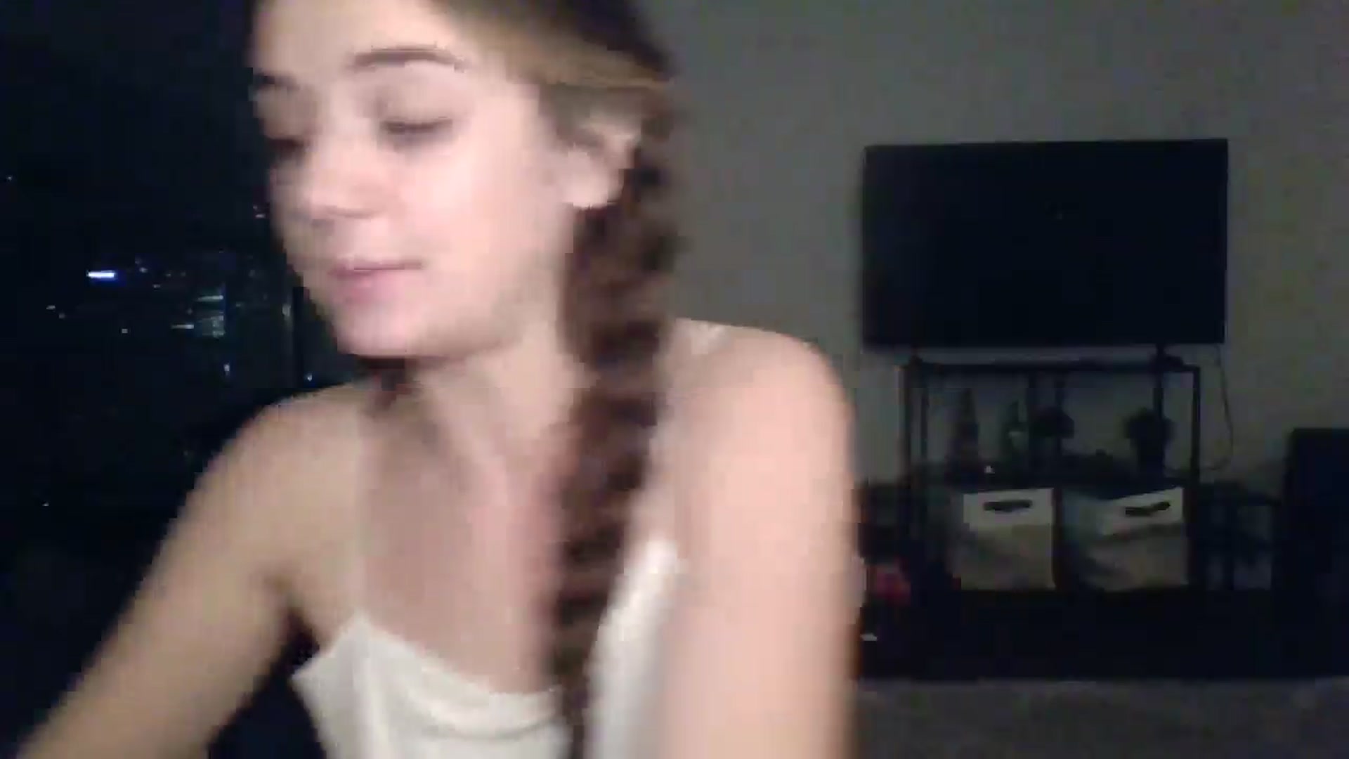 Gallery image thumbnail from Lunalux's myfreecams stream on, 10/23/2025, 07:57 image 6 of 20
