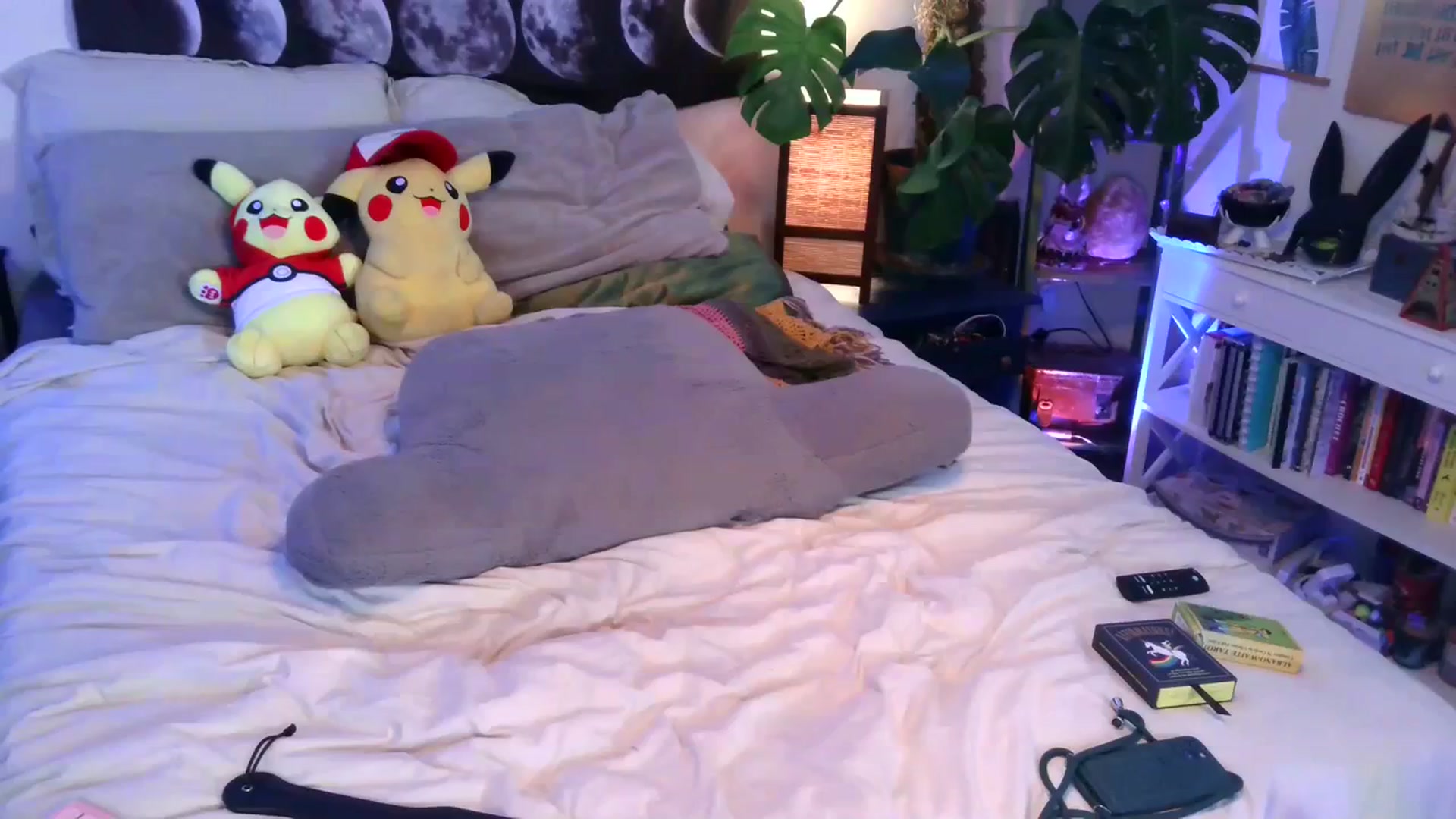 Gallery image thumbnail from LunarLexBday's myfreecams stream on, 09/17/2023, 10:23 image 17 of 20