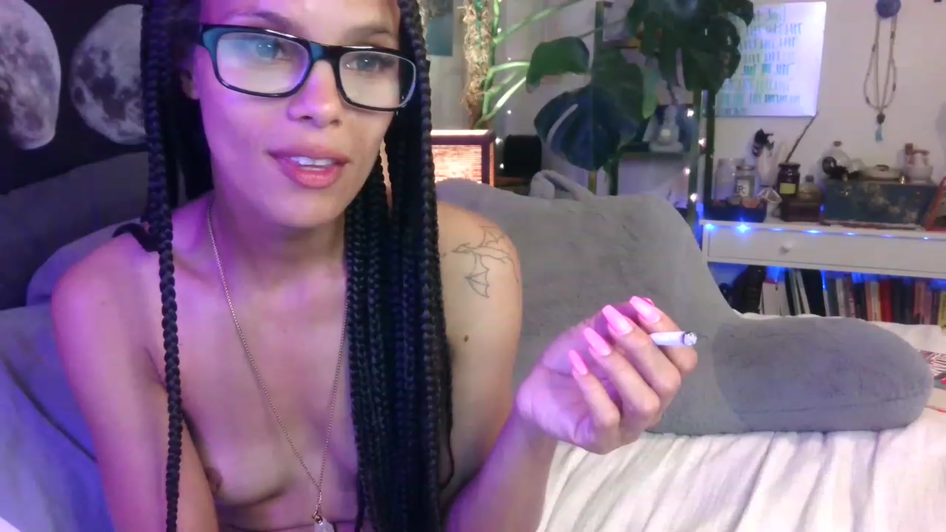 Gallery image thumbnail from LunarLexxx's myfreecams stream on, 04/26/2023, 09:00 image 8 of 20