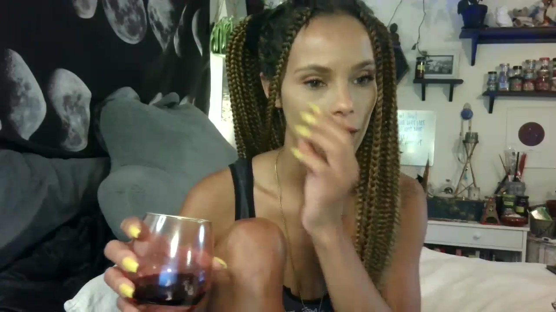 Gallery image thumbnail from LunarLexxx's myfreecams stream on, 06/26/2023, 05:42 image 4 of 20