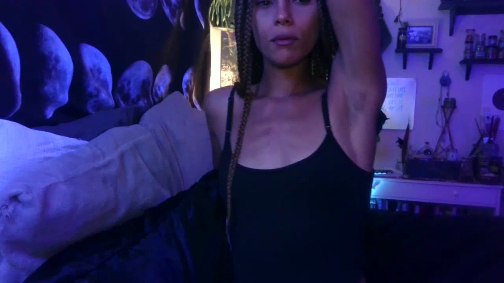Gallery image thumbnail from LunarLexxx's myfreecams stream on, 06/28/2023, 08:27 image 18 of 20