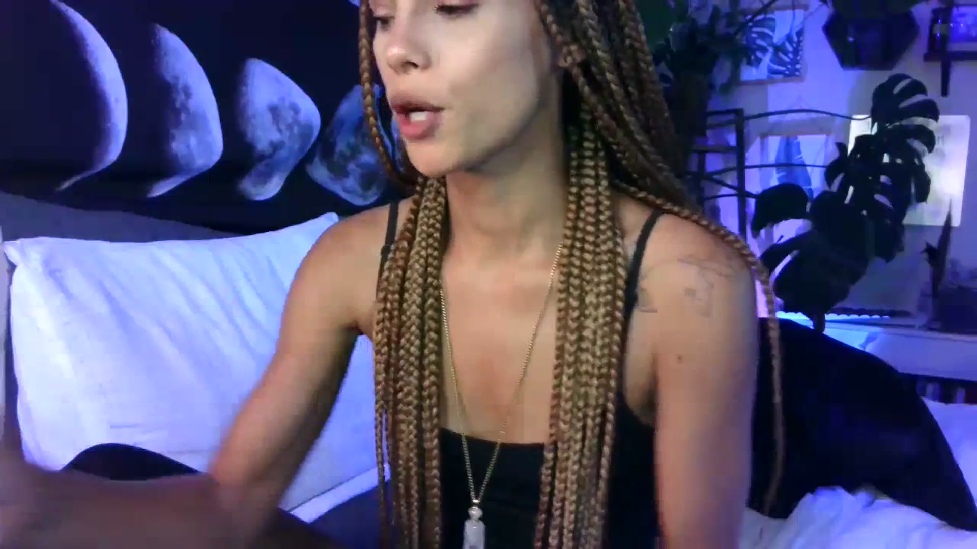 Gallery image thumbnail from LunarLexxx's myfreecams stream on, 07/02/2023, 10:29 image 6 of 20