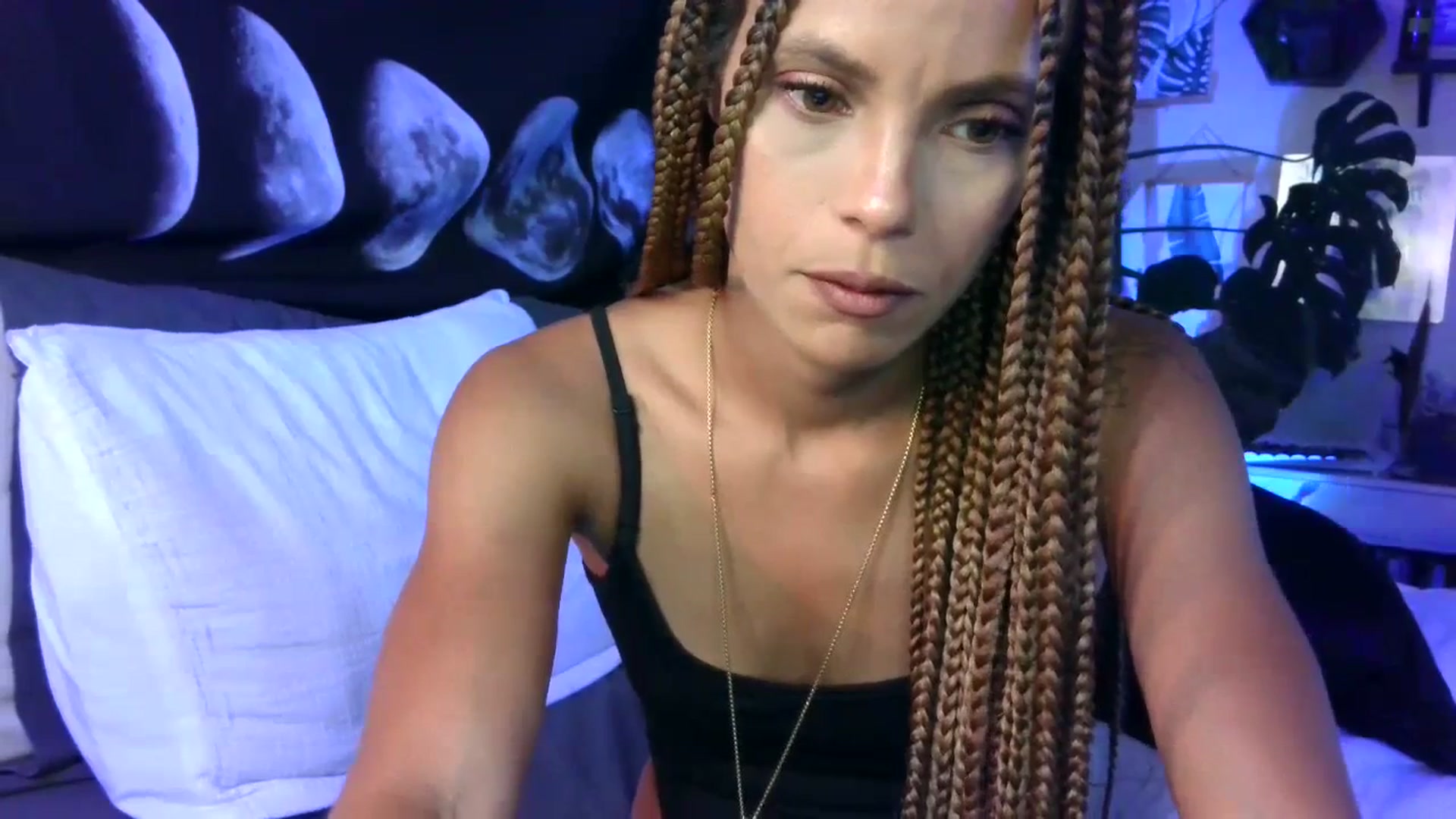 Gallery image thumbnail from LunarLexxx's myfreecams stream on, 07/02/2023, 10:29 image 12 of 20