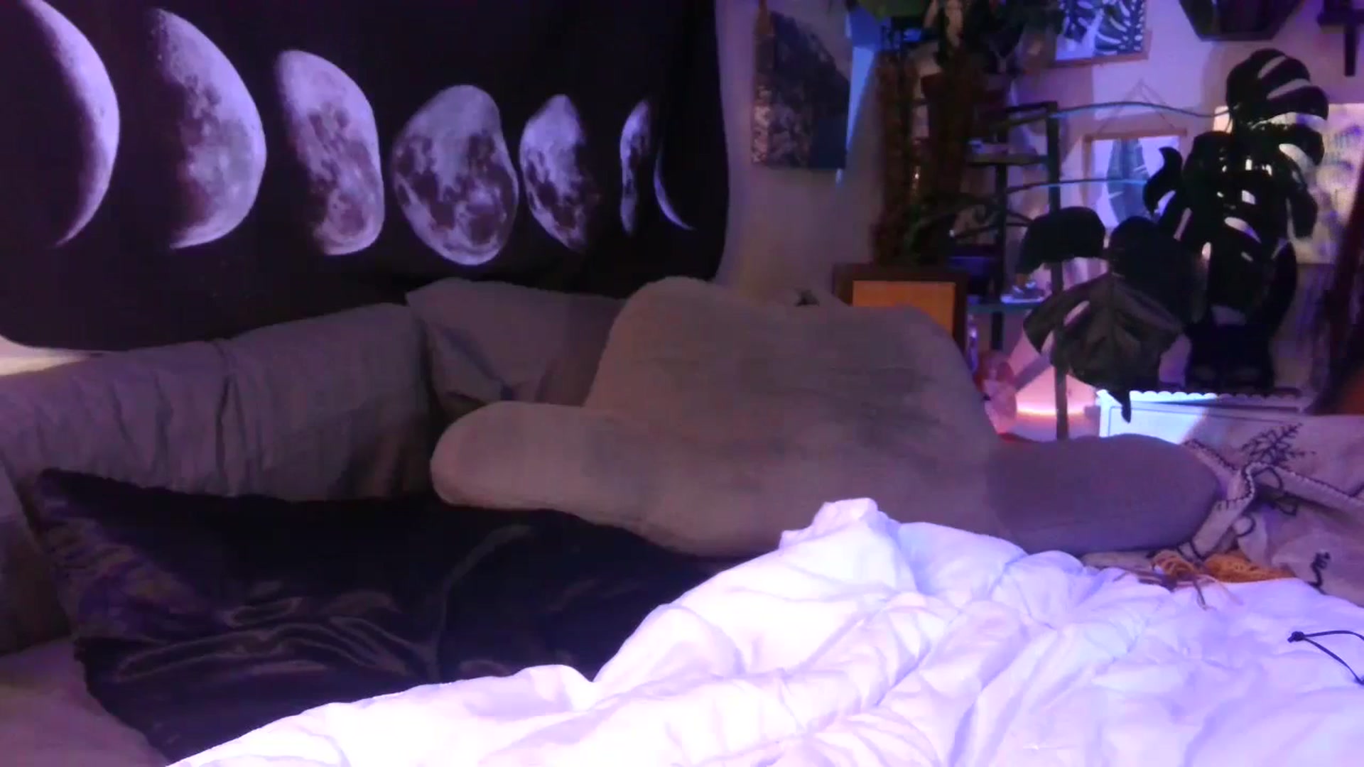 Gallery image thumbnail from LunarLexxx's myfreecams stream on, 07/07/2023, 10:45 image 9 of 20