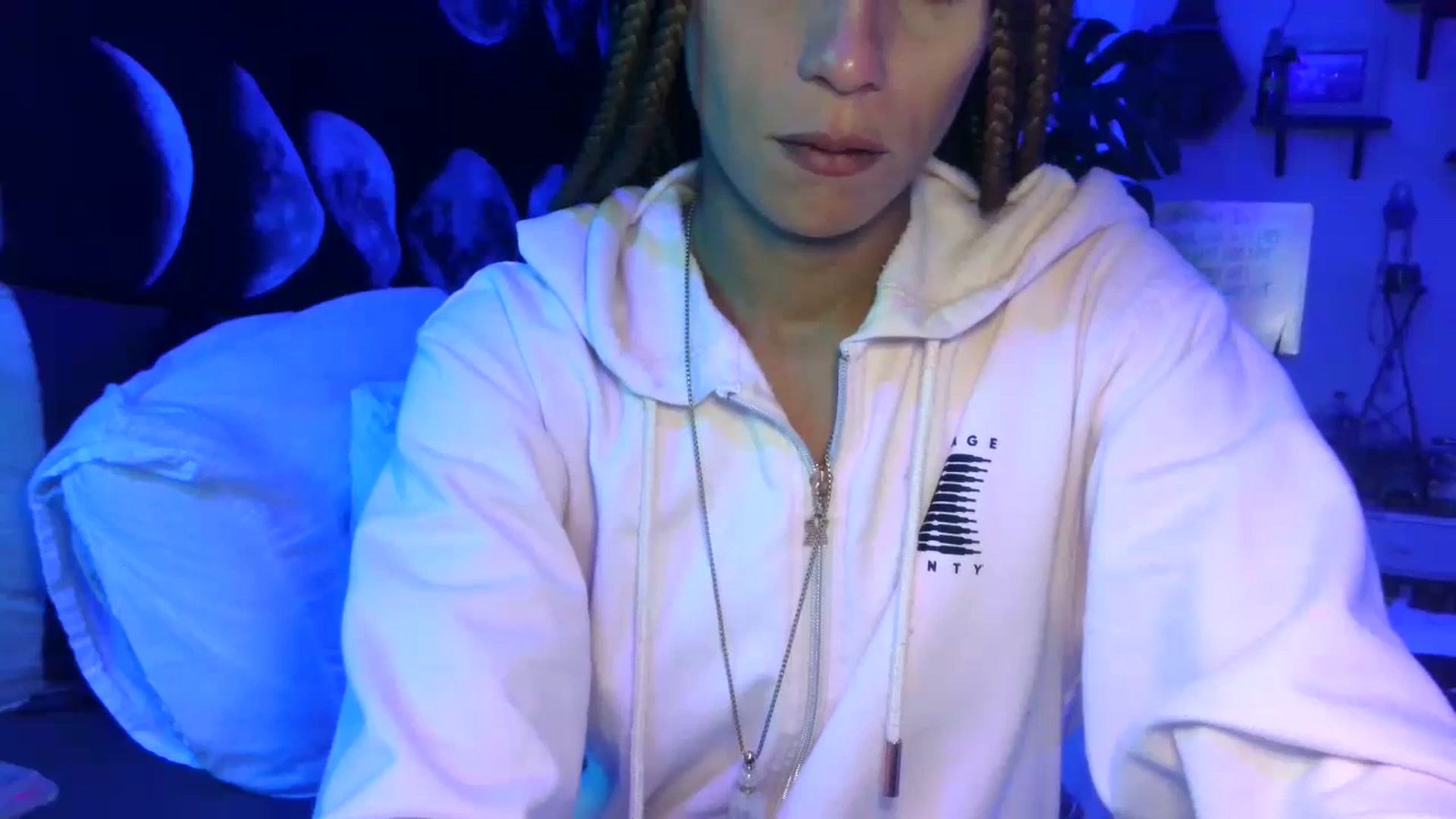 Gallery image thumbnail from LunarLexxx's myfreecams stream on, 07/11/2023, 10:46 image 20 of 20