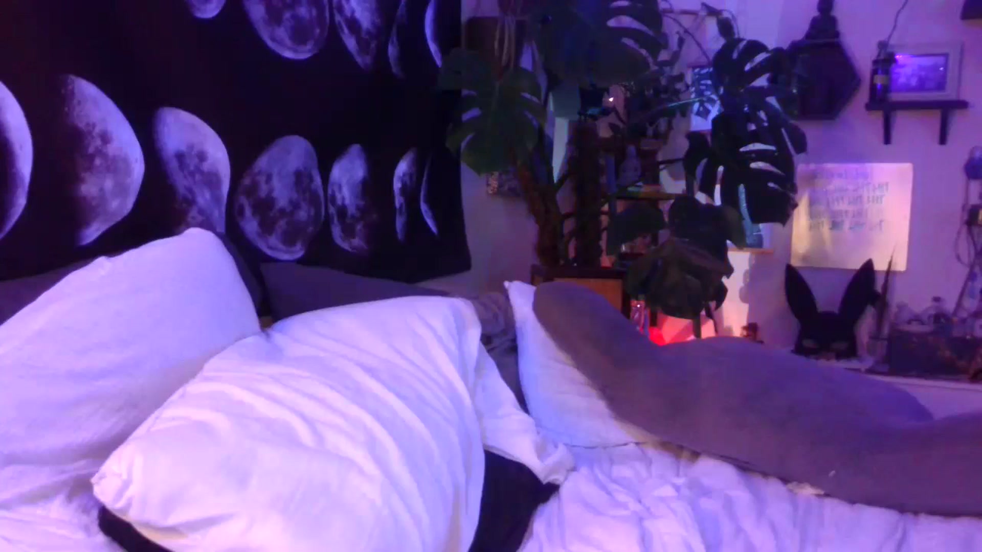 Gallery image thumbnail from LunarLexxx's myfreecams stream on, 07/13/2023, 09:38 image 3 of 20