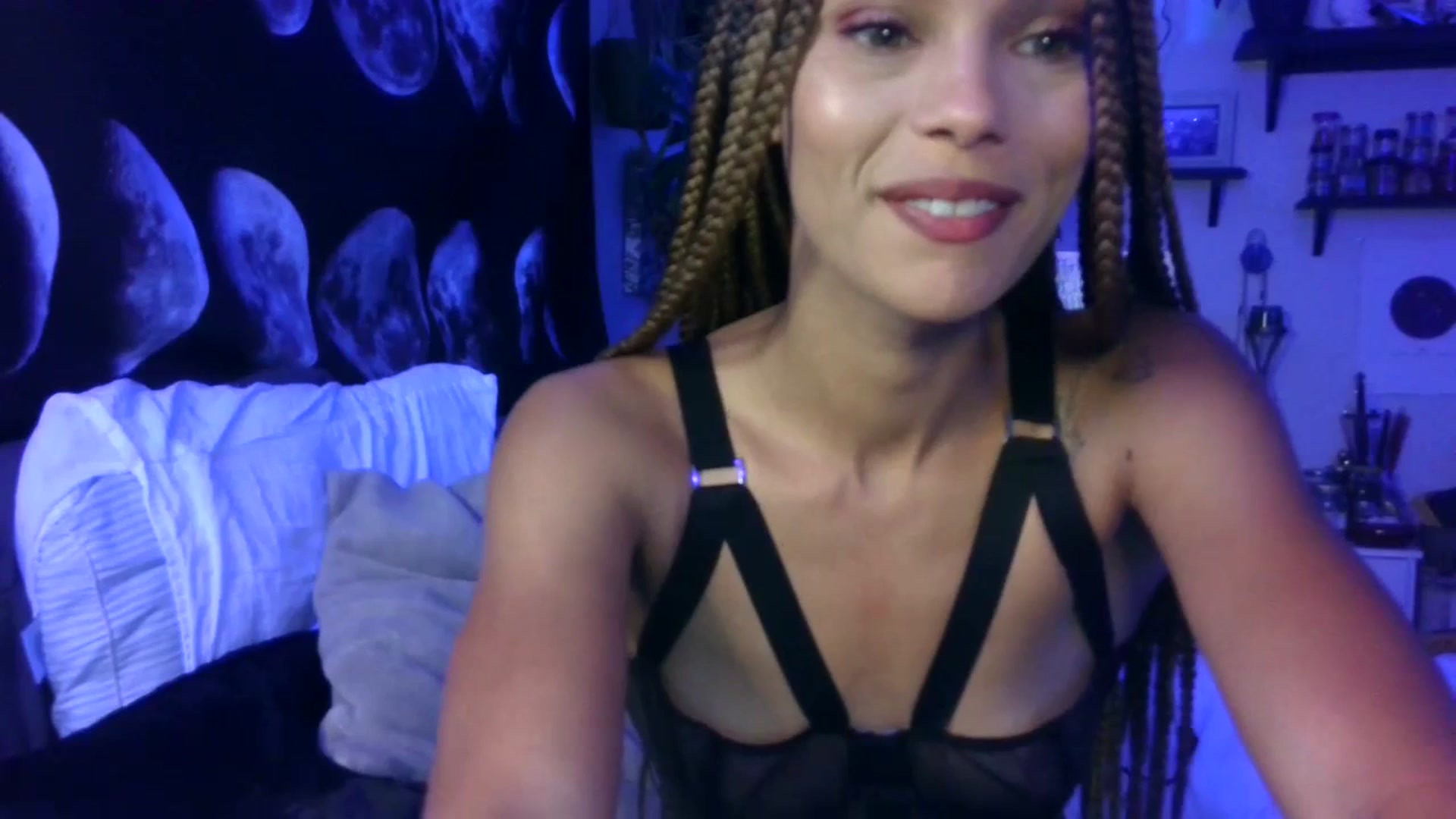 Gallery image thumbnail from LunarLexxx's myfreecams stream on, 07/14/2023, 07:37 image 10 of 20