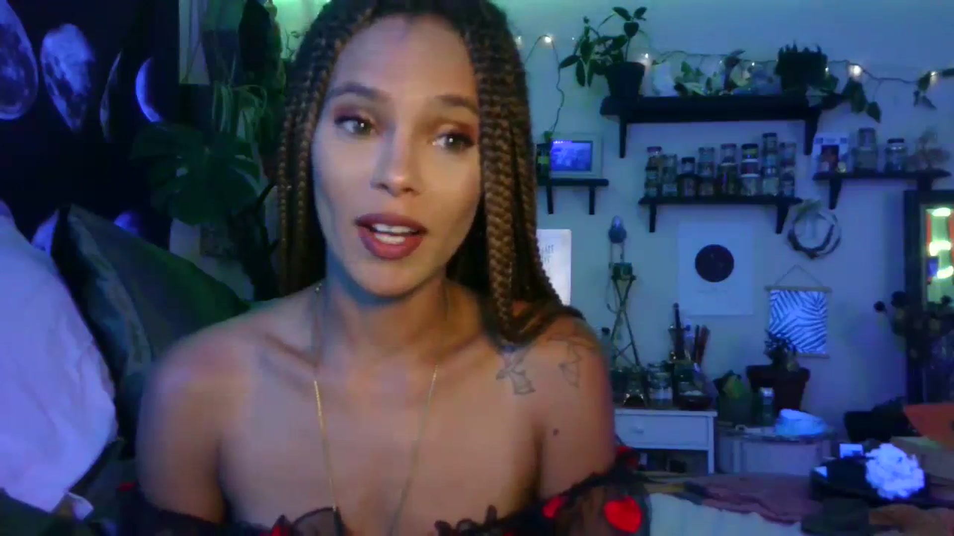Gallery image thumbnail from LunarLexxx's myfreecams stream on, 07/22/2023, 08:32 image 2 of 20