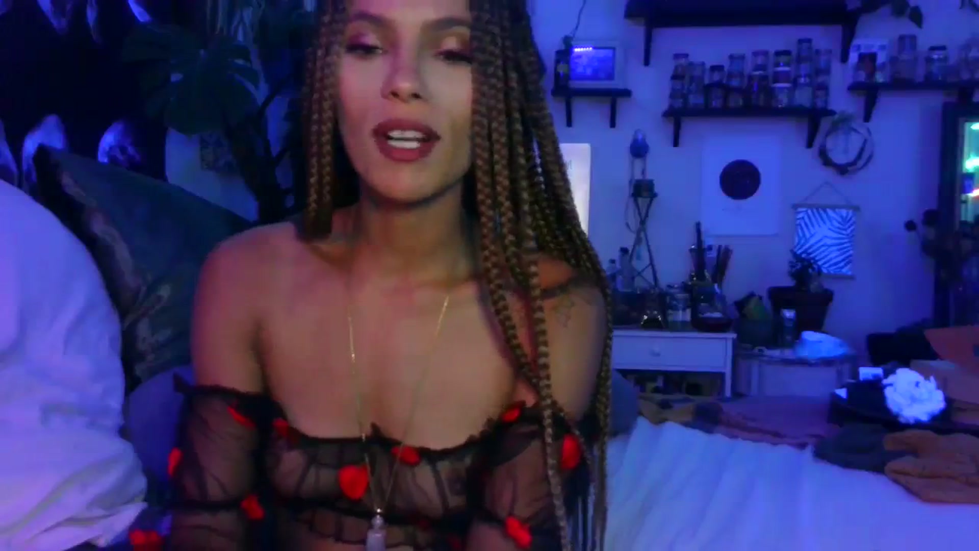 Gallery image thumbnail from LunarLexxx's myfreecams stream on, 07/22/2023, 12:13 image 6 of 20