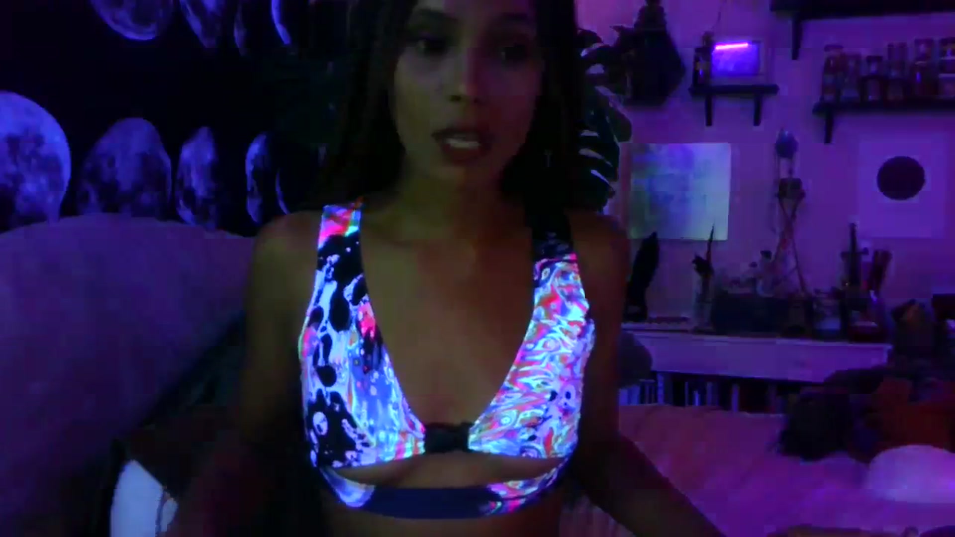 Gallery image thumbnail from LunarLexxx's myfreecams stream on, 07/23/2023, 12:48 image 18 of 20
