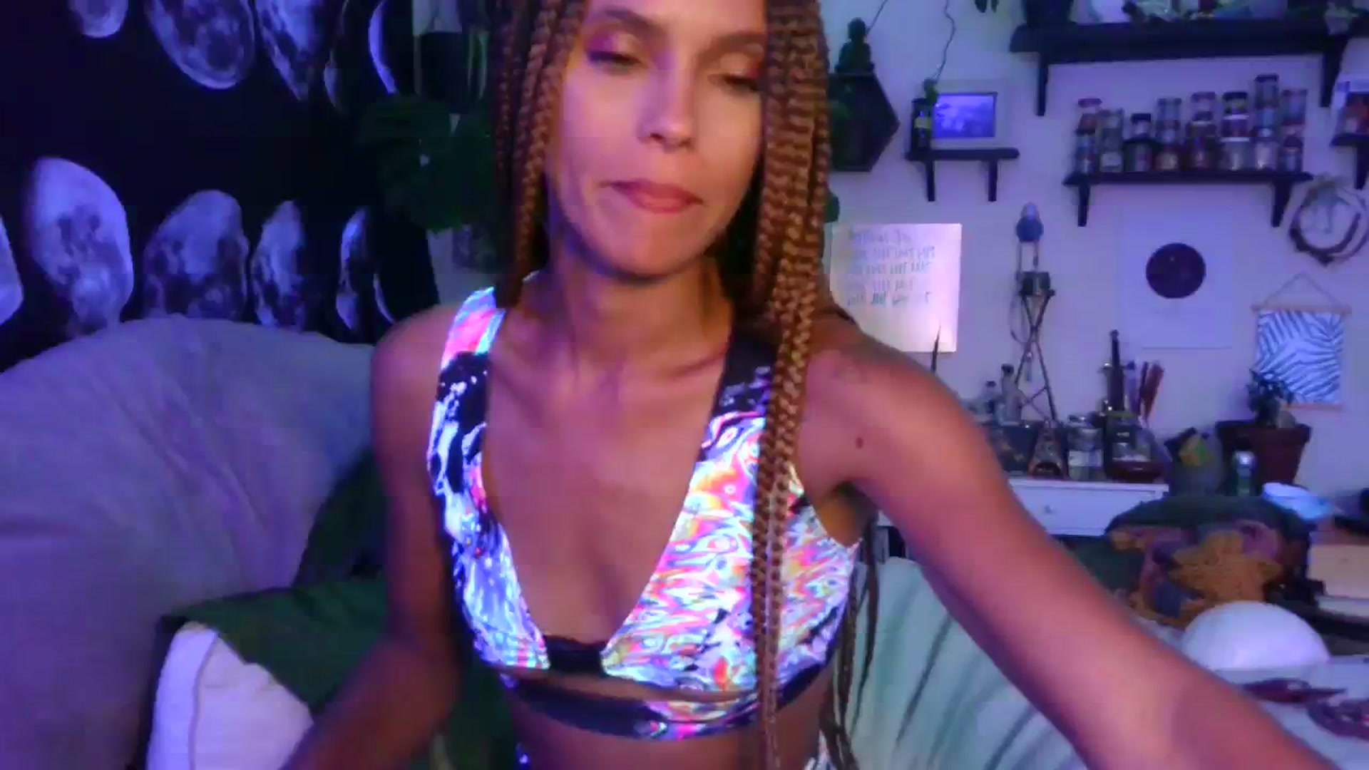 Gallery image thumbnail from LunarLexxx's myfreecams stream on, 07/23/2023, 12:53 image 15 of 20
