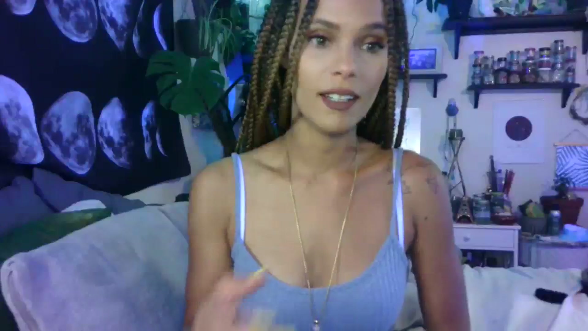 Gallery image thumbnail from LunarLexxx's myfreecams stream on, 07/25/2023, 05:21 image 12 of 20