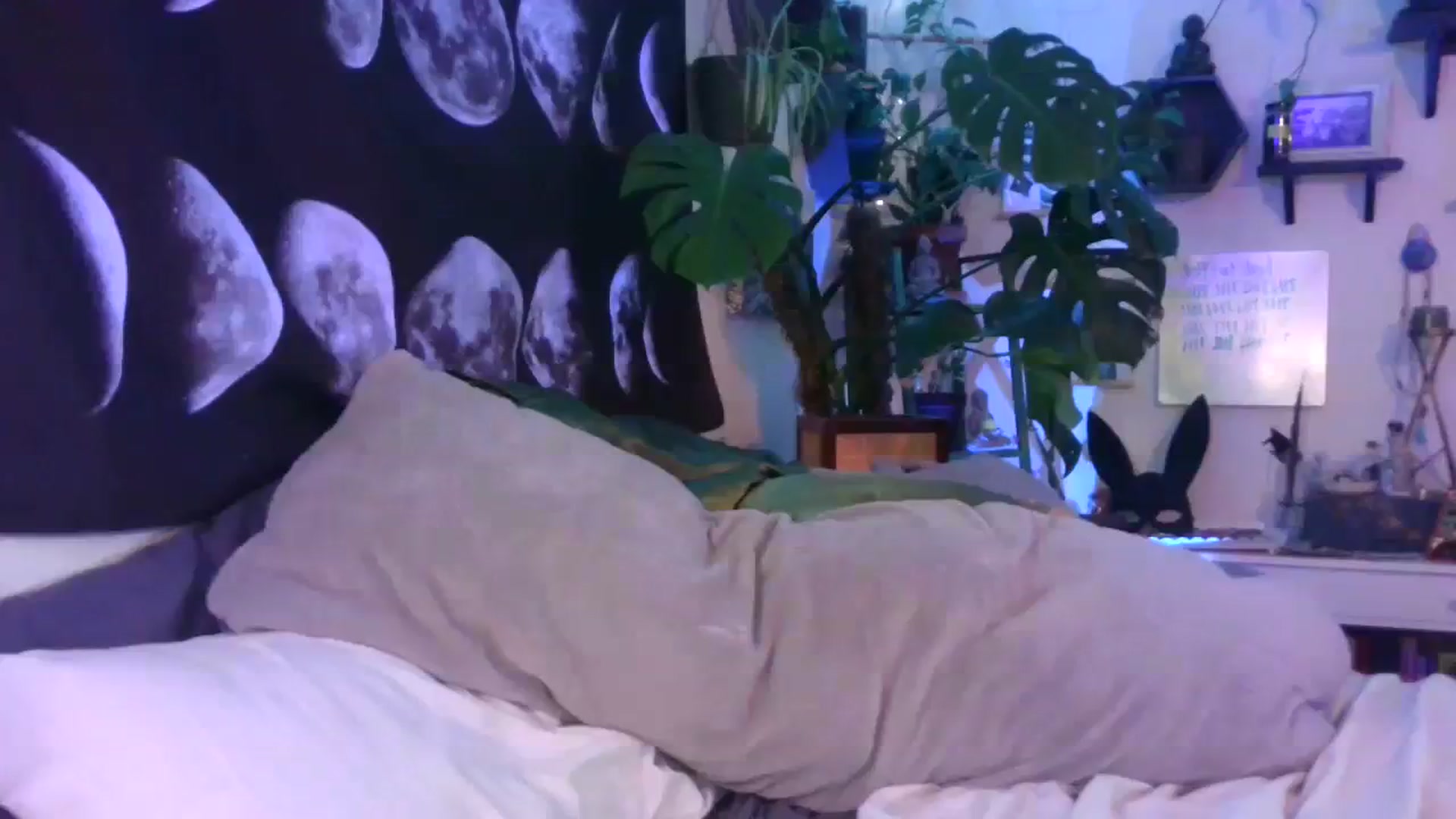 Gallery image thumbnail from LunarLexxx's myfreecams stream on, 07/25/2023, 08:14 image 9 of 20