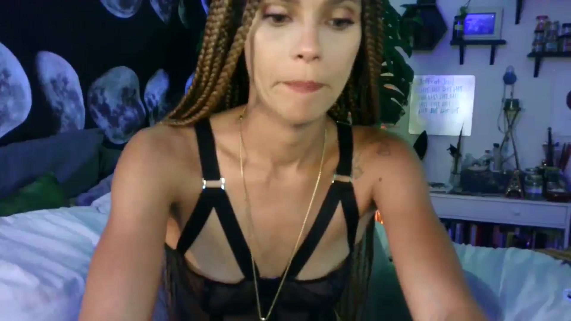 Gallery image thumbnail from LunarLexxx's myfreecams stream on, 07/27/2023, 08:56 image 4 of 20
