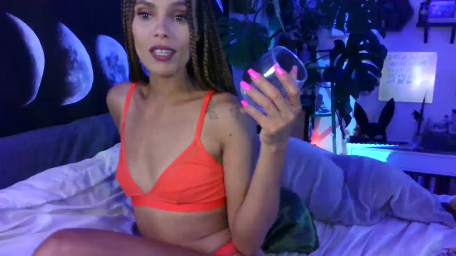 Gallery image thumbnail from LunarLexxx's myfreecams stream on, 07/28/2023, 07:24 image 11 of 20