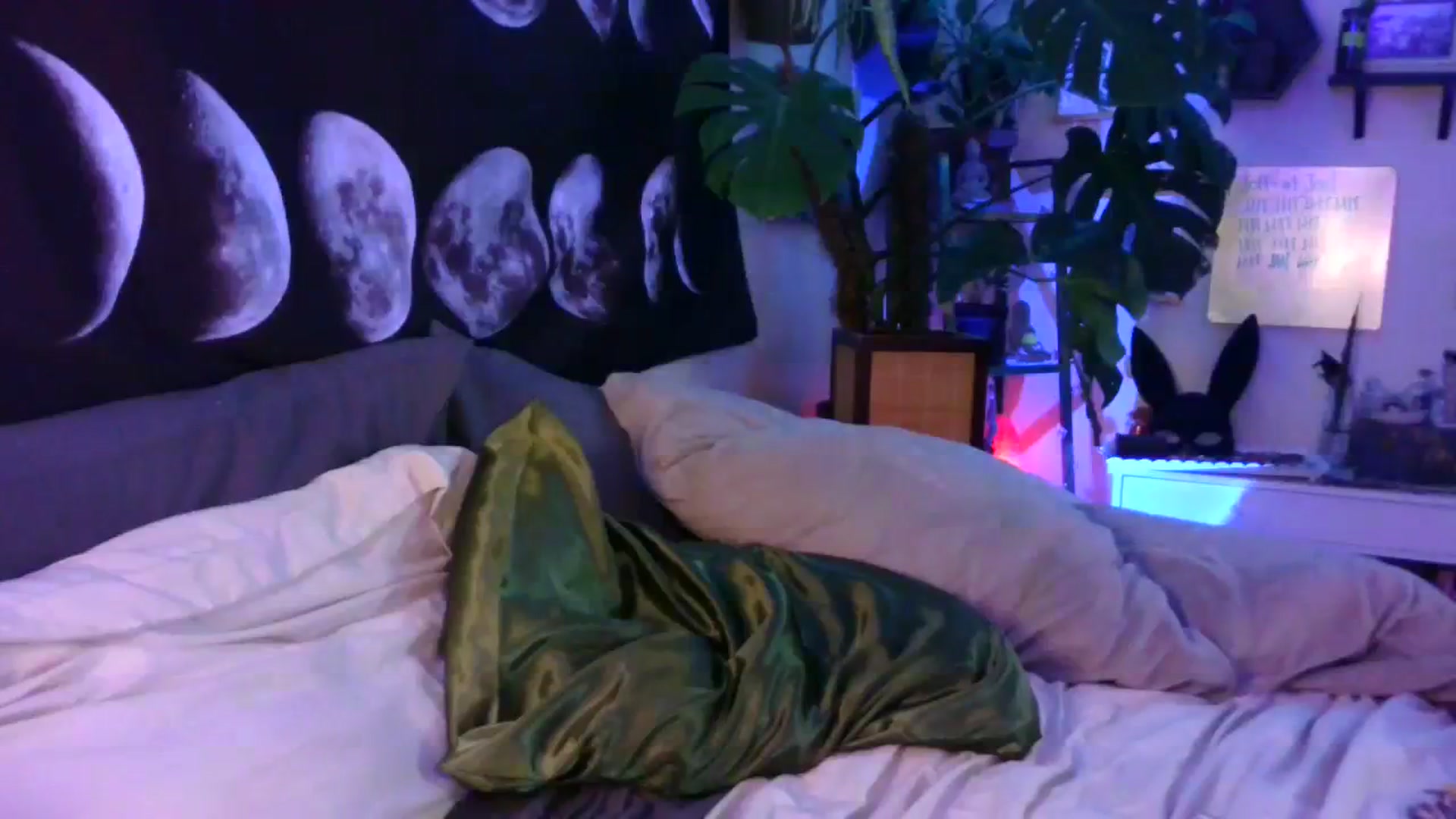 Gallery image thumbnail from LunarLexxx's myfreecams stream on, 07/28/2023, 07:24 image 14 of 20