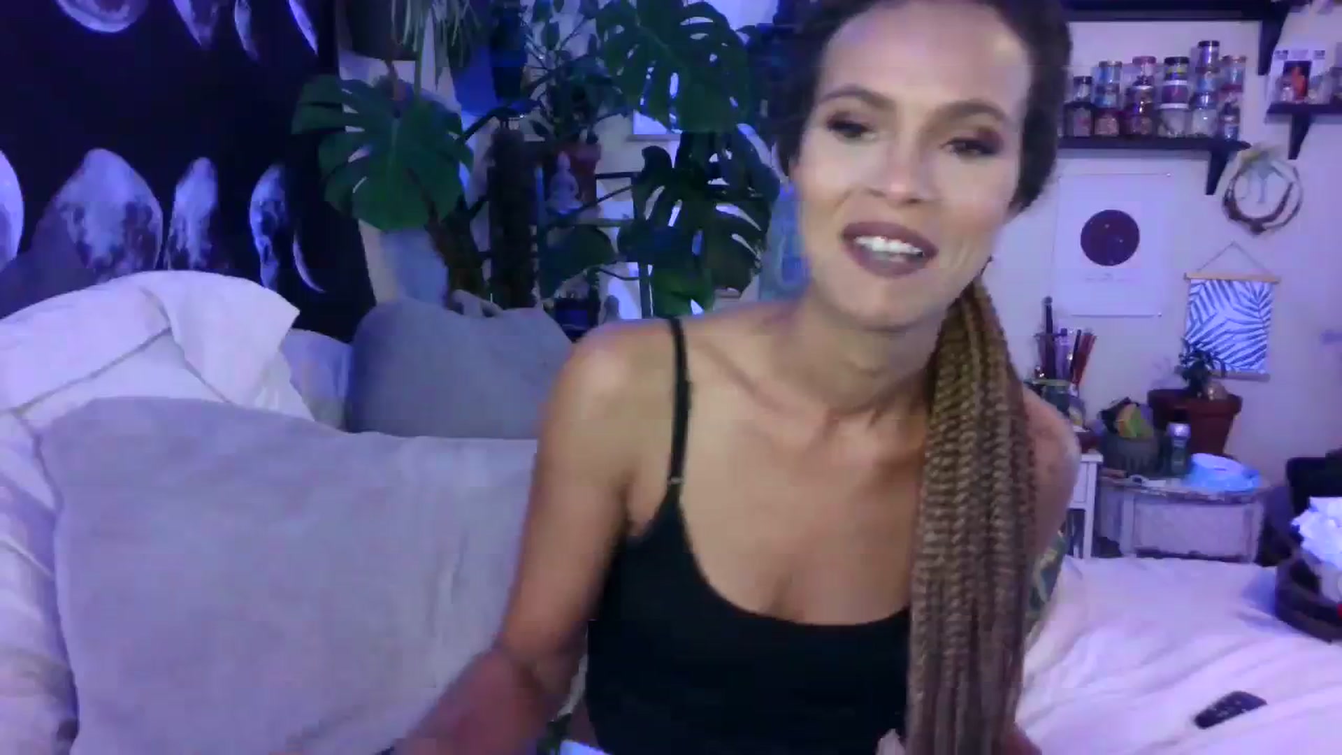 Gallery image thumbnail from LunarLexxx's myfreecams stream on, 07/30/2023, 08:20 image 5 of 20