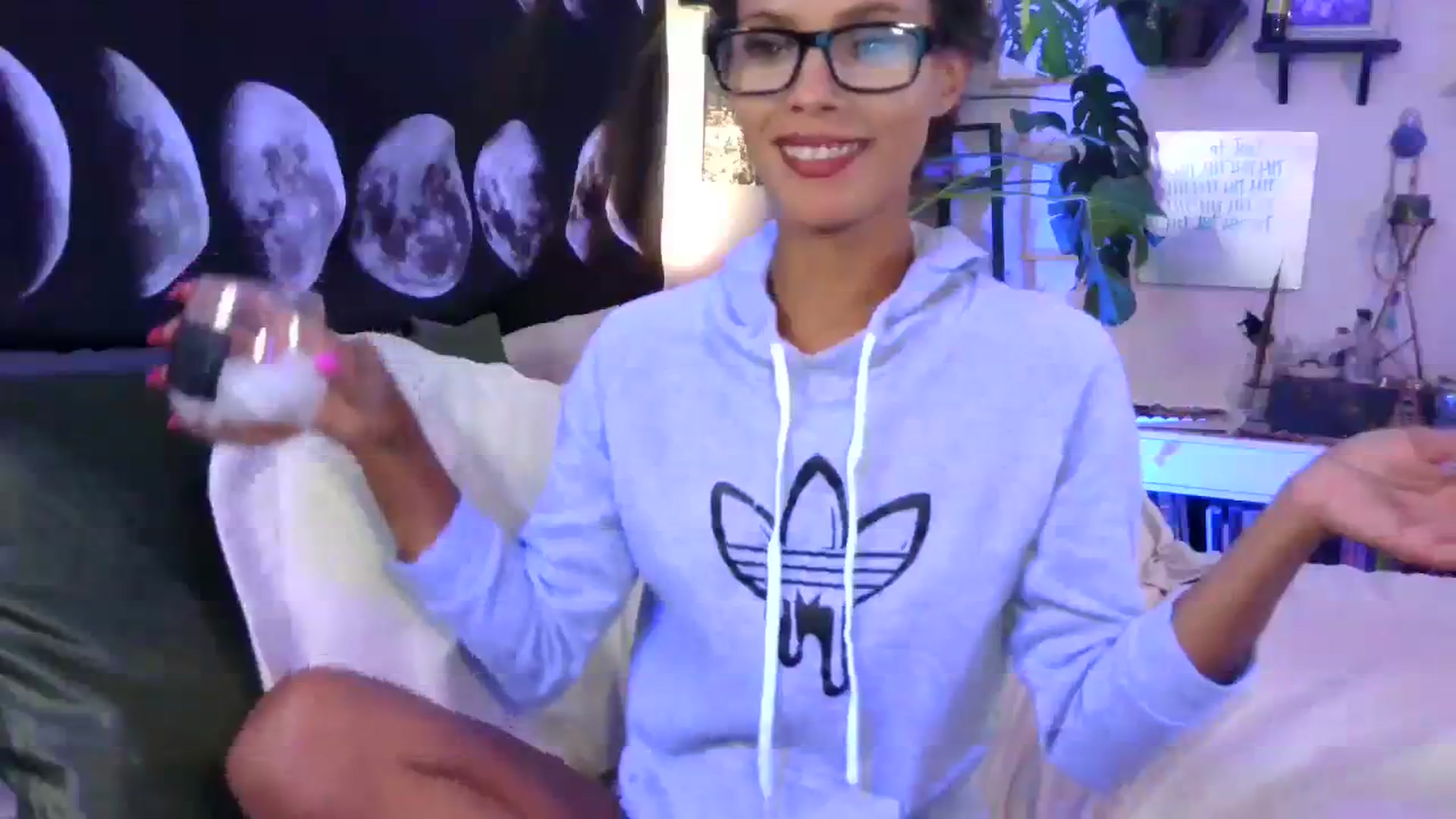 Gallery image thumbnail from LunarLexxx's myfreecams stream on, 08/05/2023, 09:59 image 18 of 20