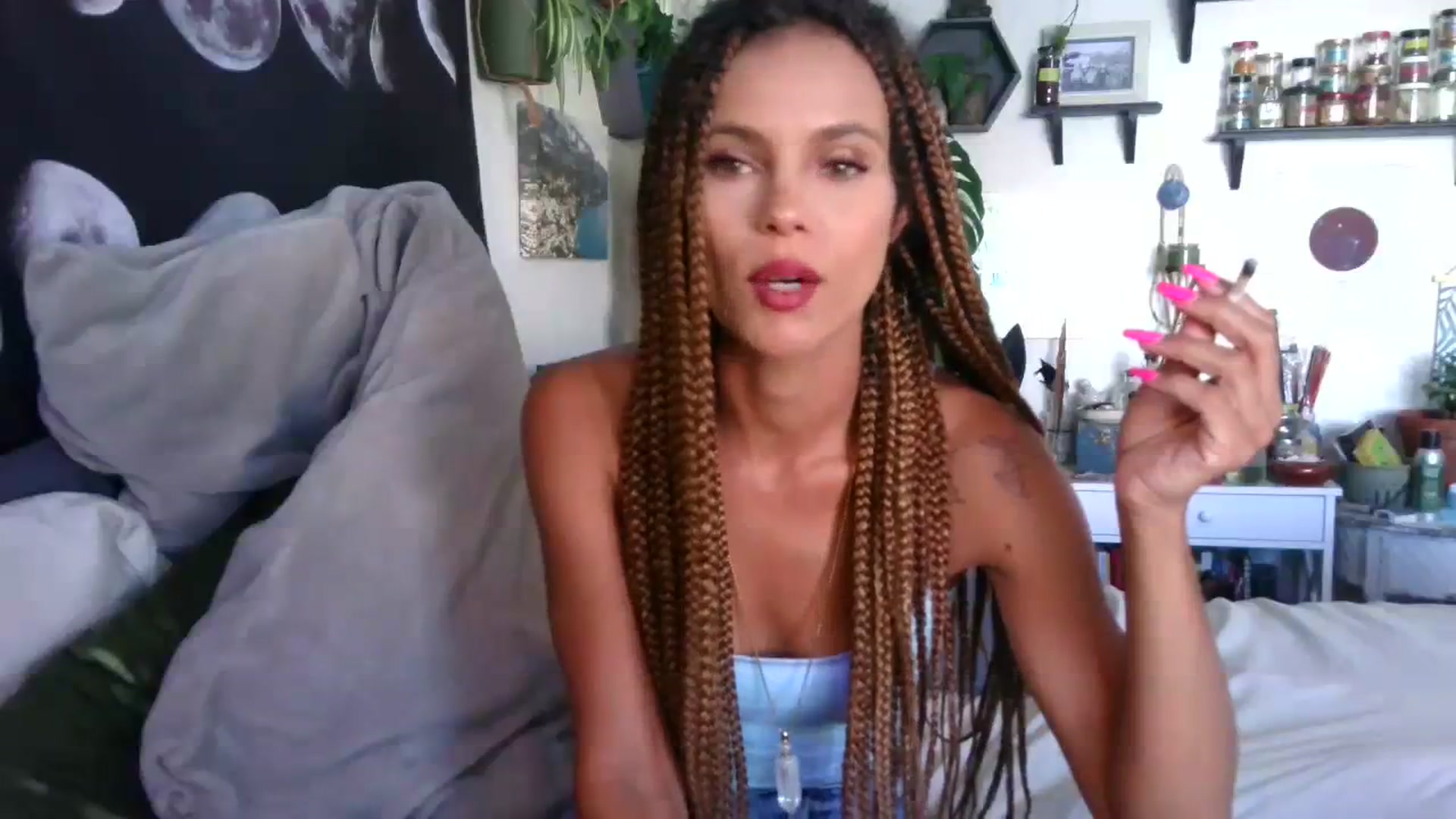 Gallery image thumbnail from LunarLexxx's myfreecams stream on, 08/14/2023, 17:17 image 5 of 20