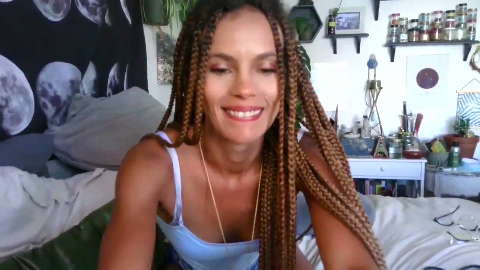 Gallery image thumbnail from LunarLexxx's myfreecams stream on, 08/14/2023, 19:18 image 12 of 20