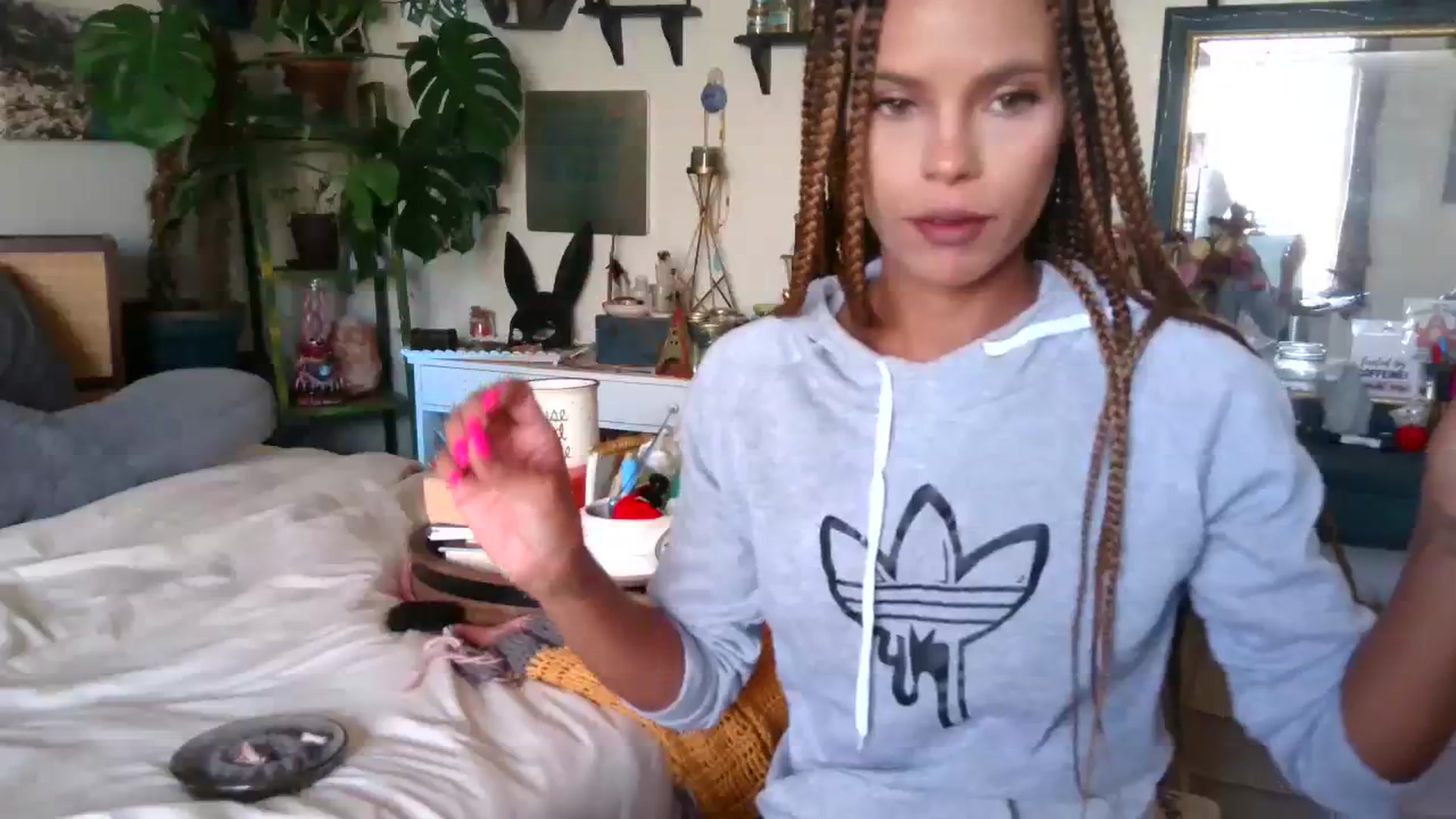 Gallery image thumbnail from LunarLexxx's myfreecams stream on, 08/15/2023, 18:19 image 6 of 20