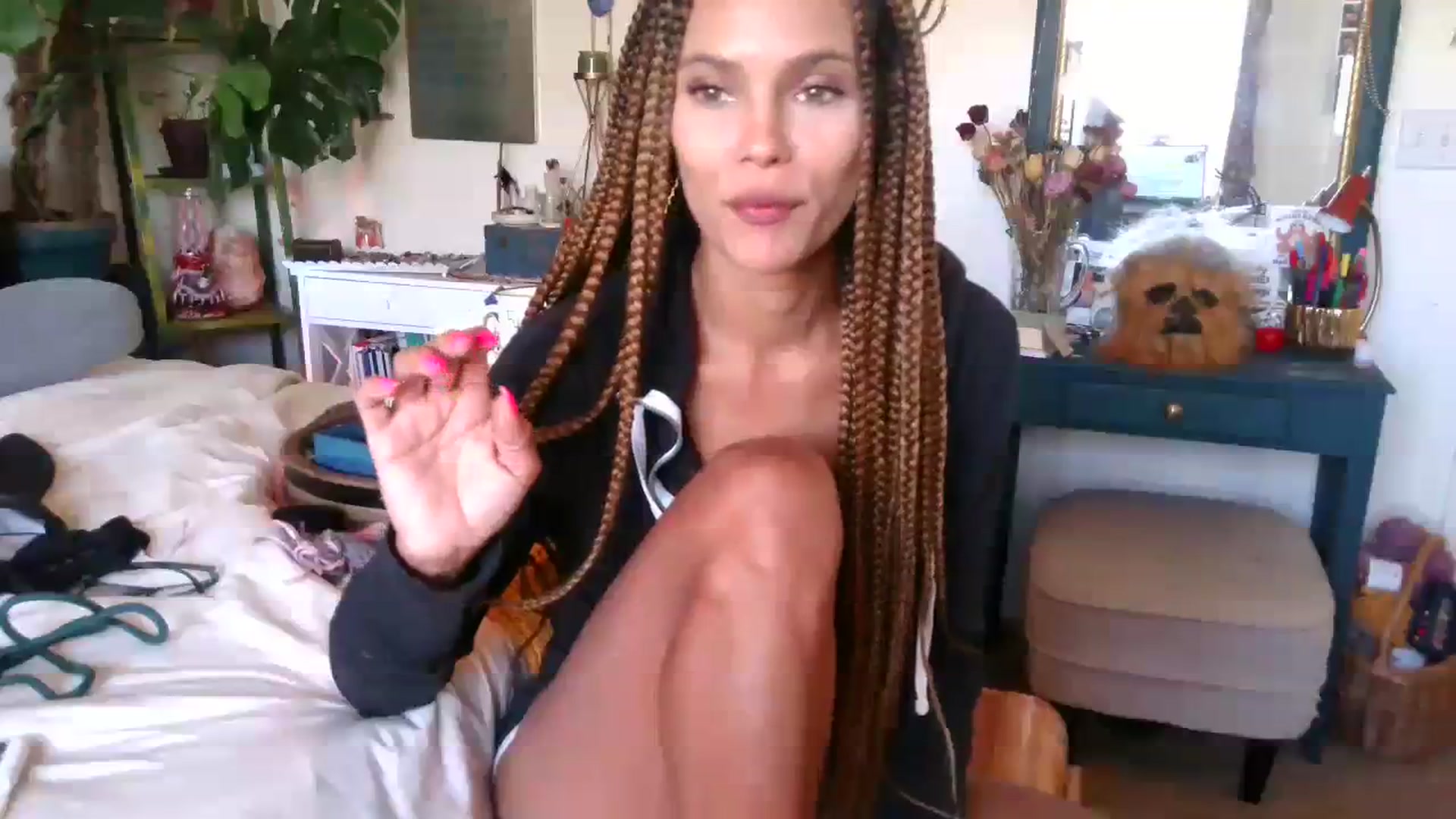 Gallery image thumbnail from LunarLexxx's myfreecams stream on, 08/15/2023, 19:59 image 8 of 20