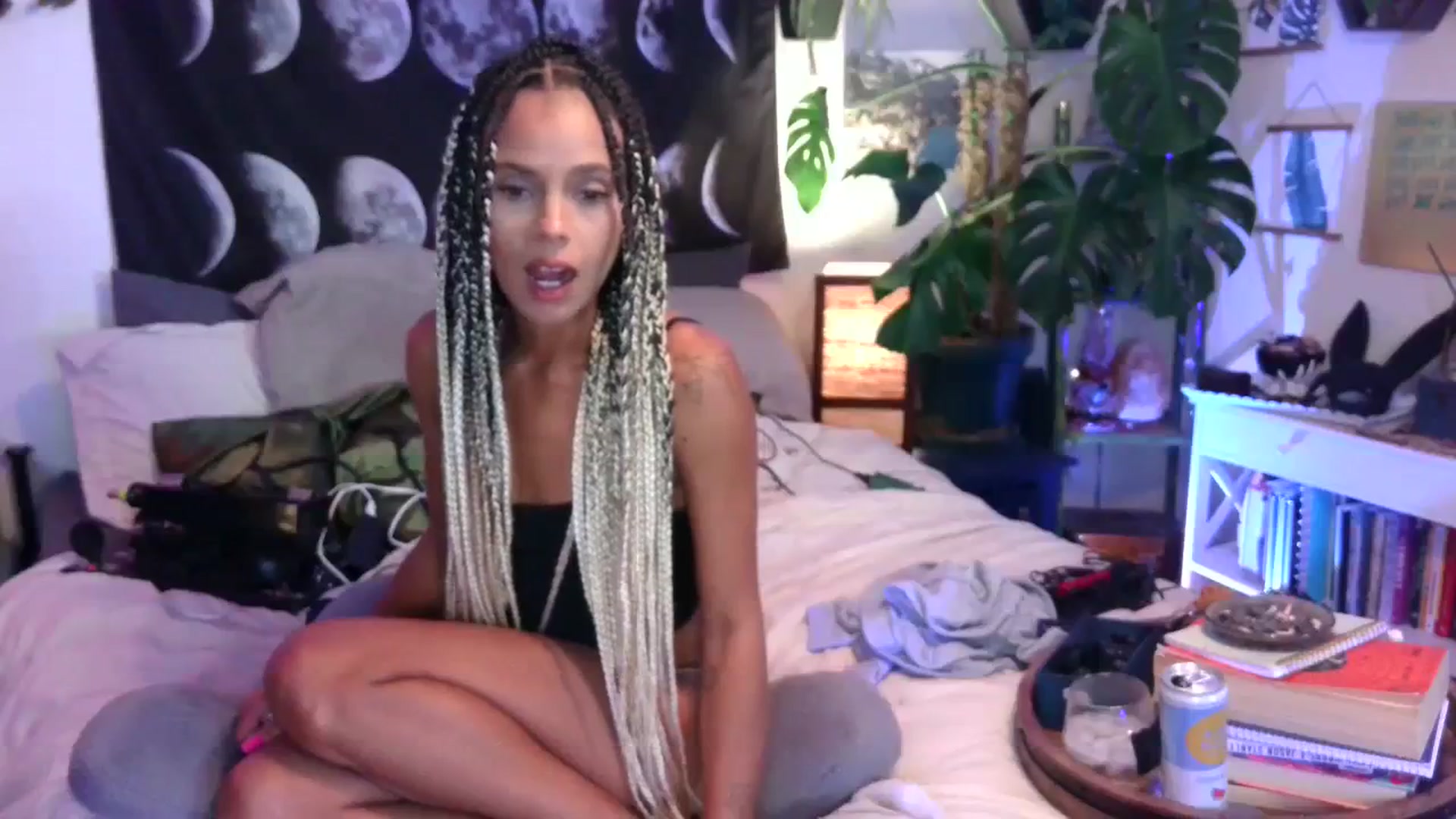 Gallery image thumbnail from LunarLexxx's myfreecams stream on, 08/24/2023, 10:03 image 15 of 20