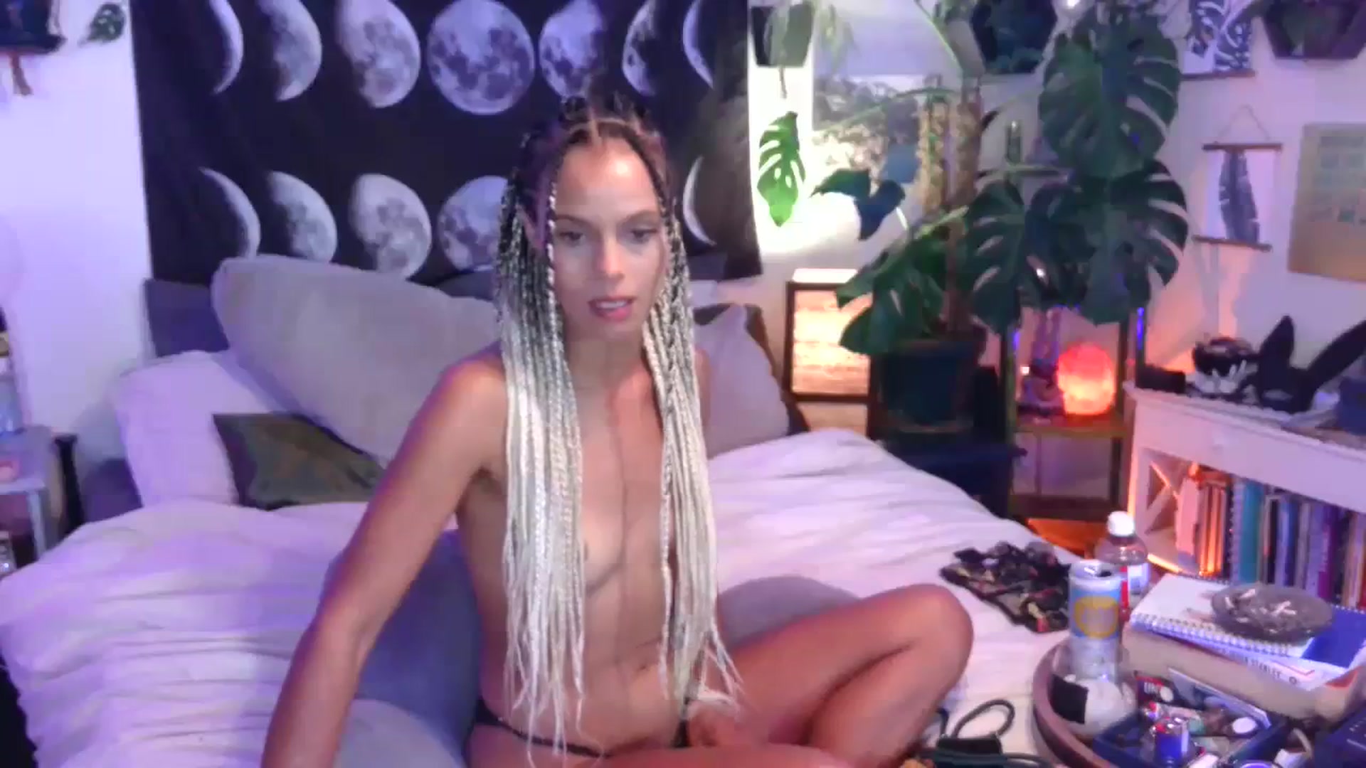 Gallery image thumbnail from LunarLexxx's myfreecams stream on, 08/25/2023, 08:48 image 17 of 20