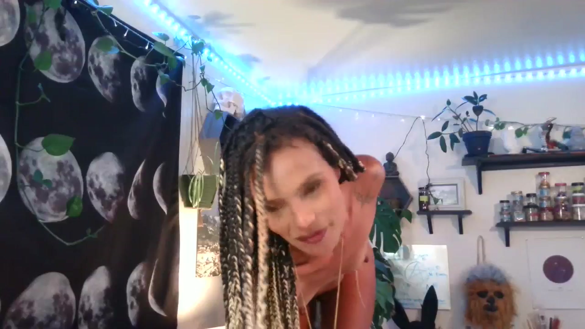 Gallery image thumbnail from LunarLexxx's myfreecams stream on, 10/05/2023, 11:00 image 9 of 20