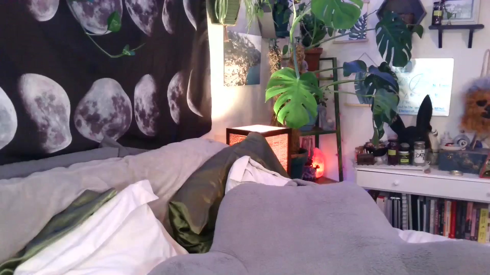 Gallery image thumbnail from LunarLexxx's myfreecams stream on, 10/06/2023, 08:22 image 13 of 20