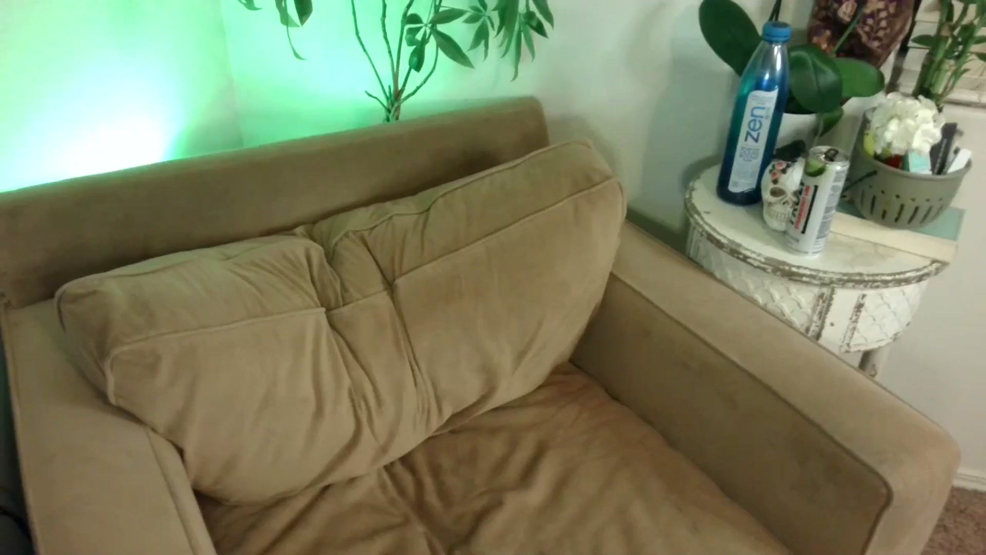 Gallery image thumbnail from LunarLexxx's myfreecams stream on, 10/12/2023, 10:42 image 10 of 20