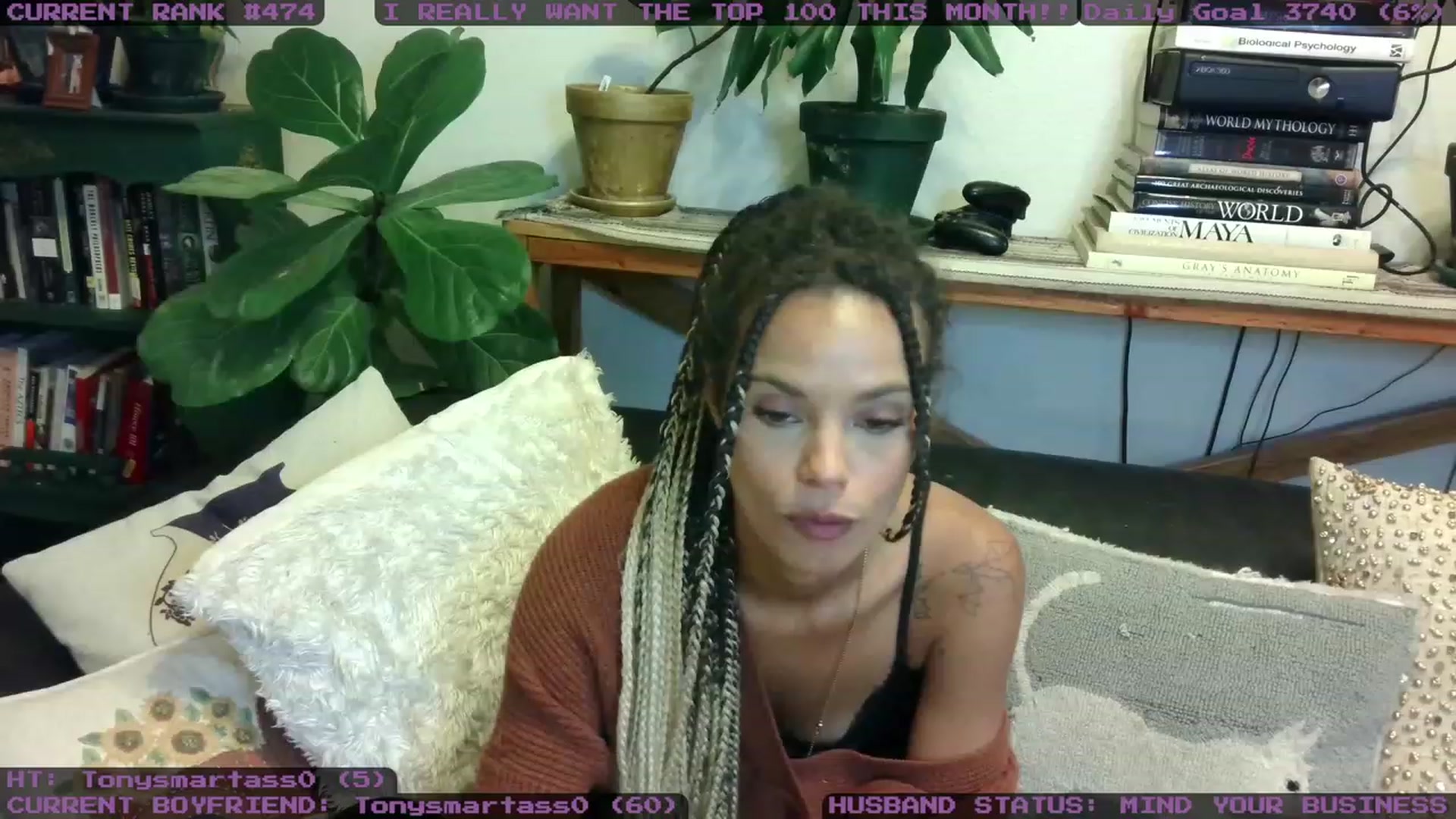 Gallery image thumbnail from LunarLexxx's myfreecams stream on, 11/05/2023, 05:00 image 5 of 20