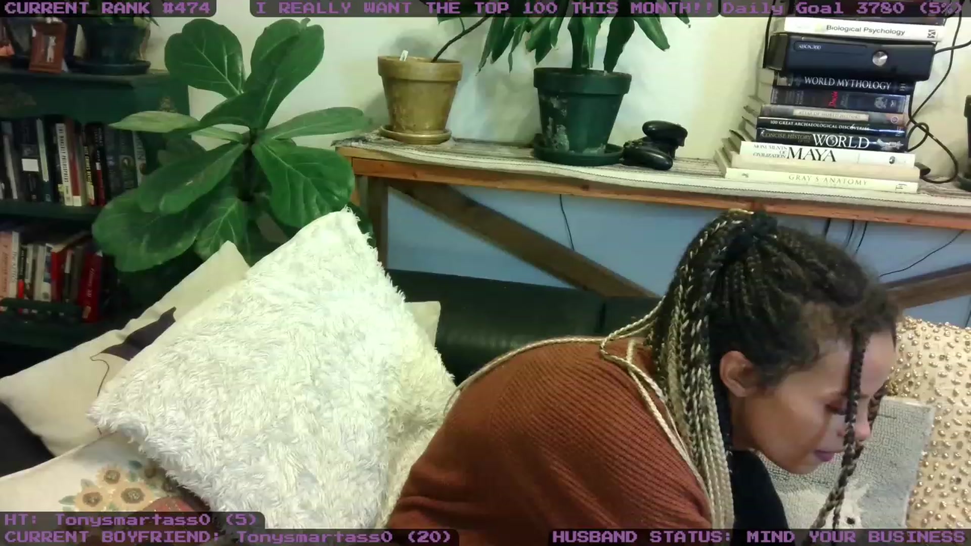 Gallery image thumbnail from LunarLexxx's myfreecams stream on, 11/05/2023, 05:00 image 2 of 20