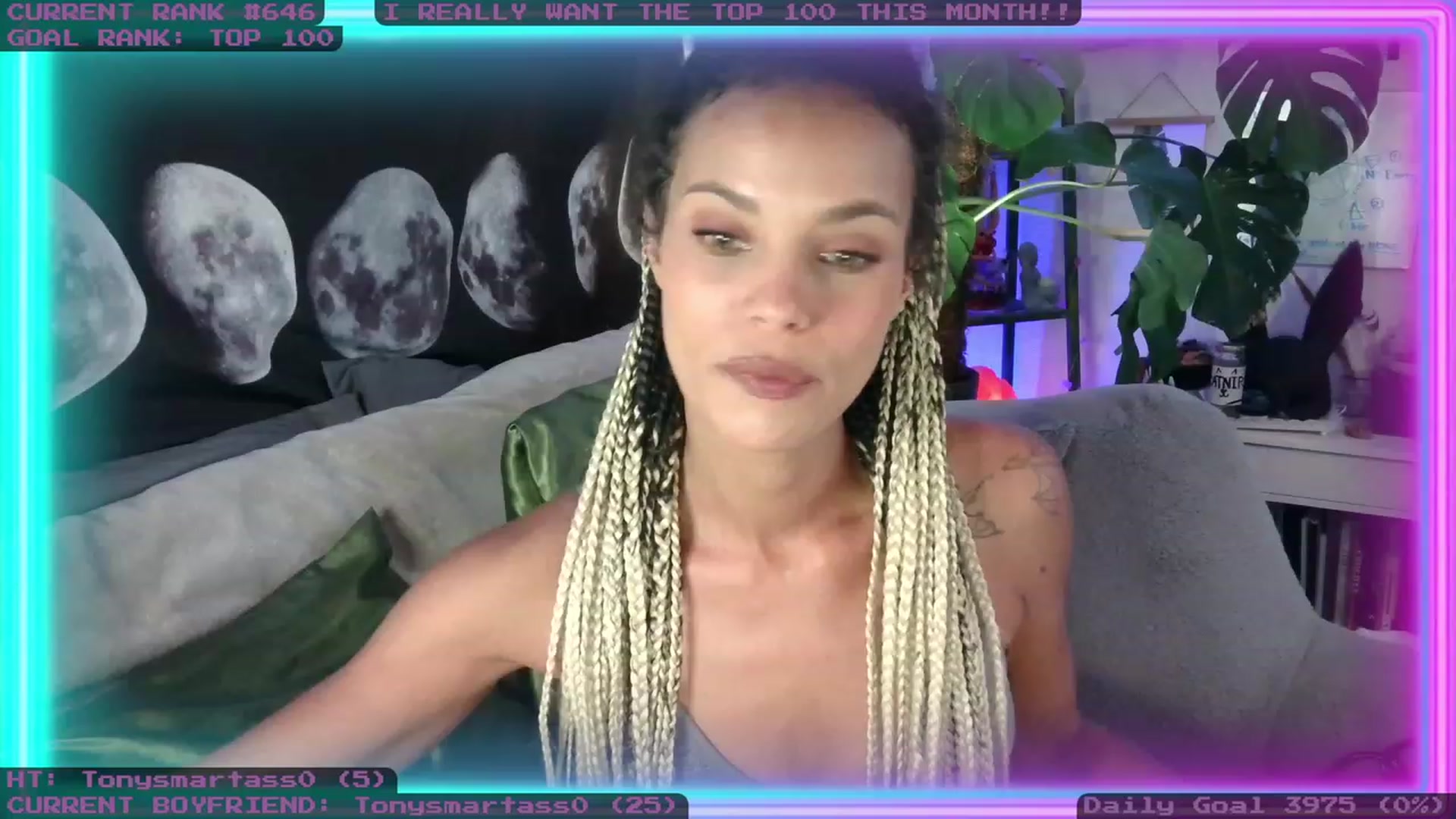 Gallery image thumbnail from LunarLexxx's myfreecams stream on, 11/06/2023, 05:40 image 9 of 20