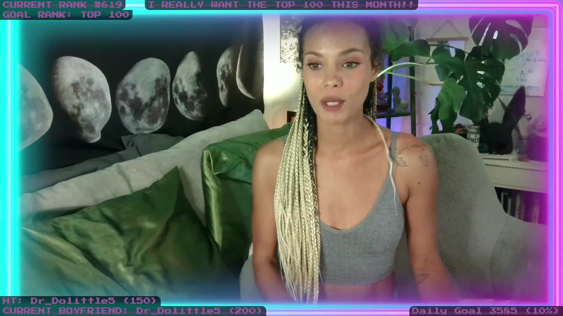 Gallery image thumbnail from LunarLexxx's myfreecams stream on, 11/06/2023, 08:43 image 9 of 20