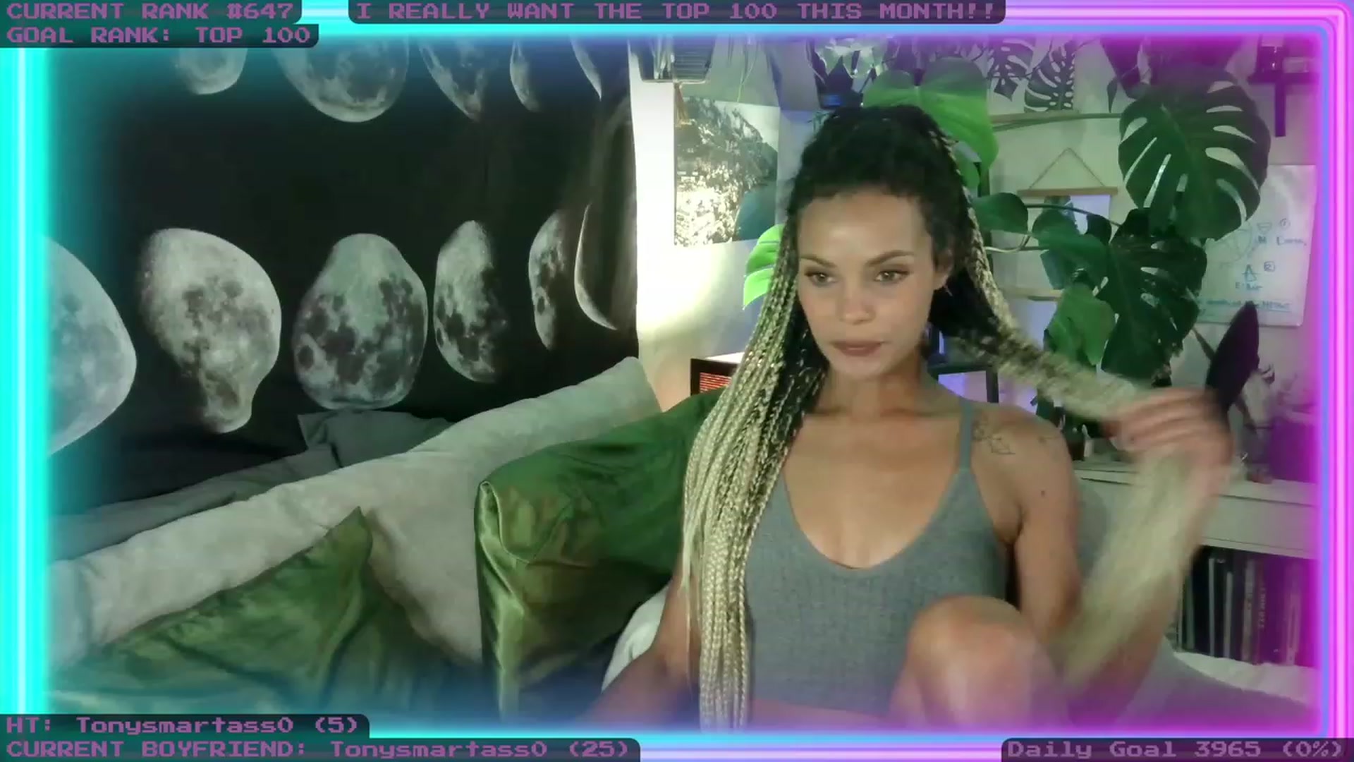 Gallery image thumbnail from LunarLexxx's myfreecams stream on, 11/06/2023, 08:43 image 1 of 20