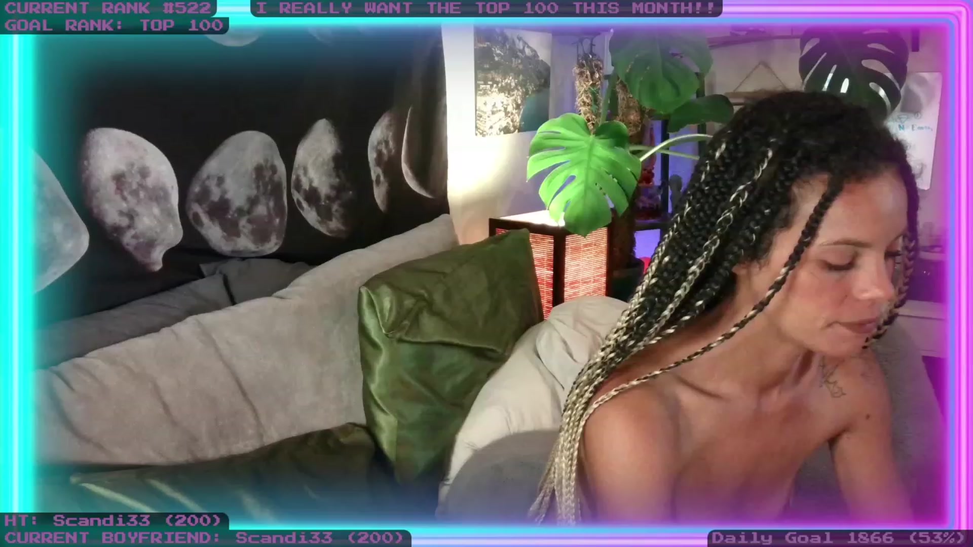 Gallery image thumbnail from LunarLexxx's myfreecams stream on, 11/06/2023, 11:17 image 17 of 20